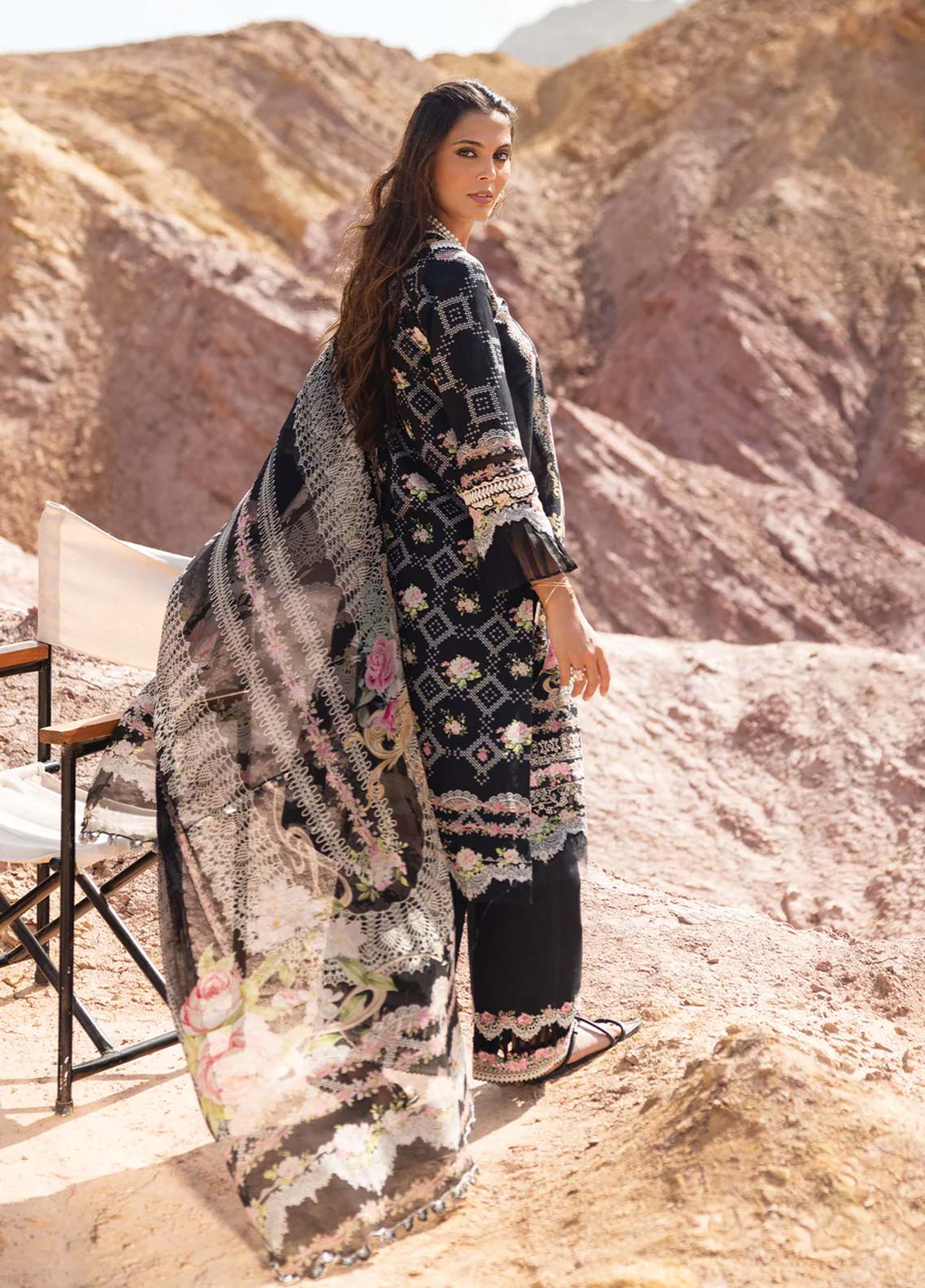 D#3A Elaf Signature Emb Lawn Collection 623 D#3A Elaf Signature Emb Lawn Collection 623