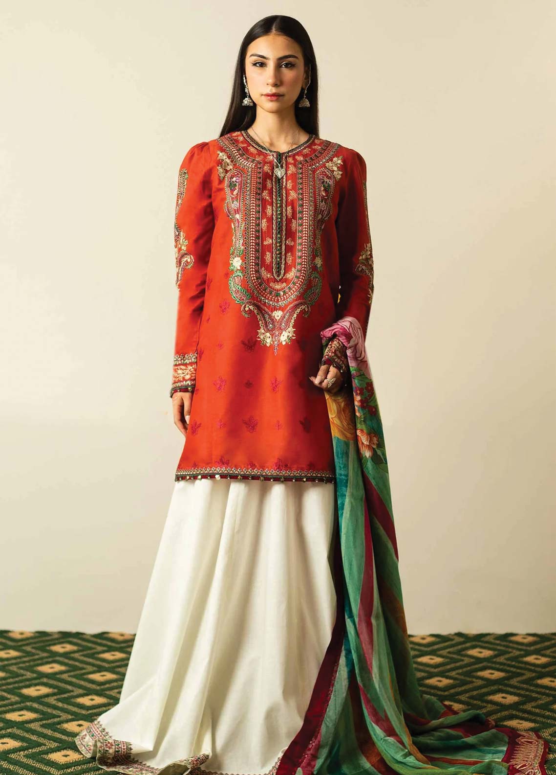 D#02 Zara Shahjahan Emb Lawn Collection 623 V-2 D#02 Zara Shahjahan Emb Lawn Collection 623 V-2