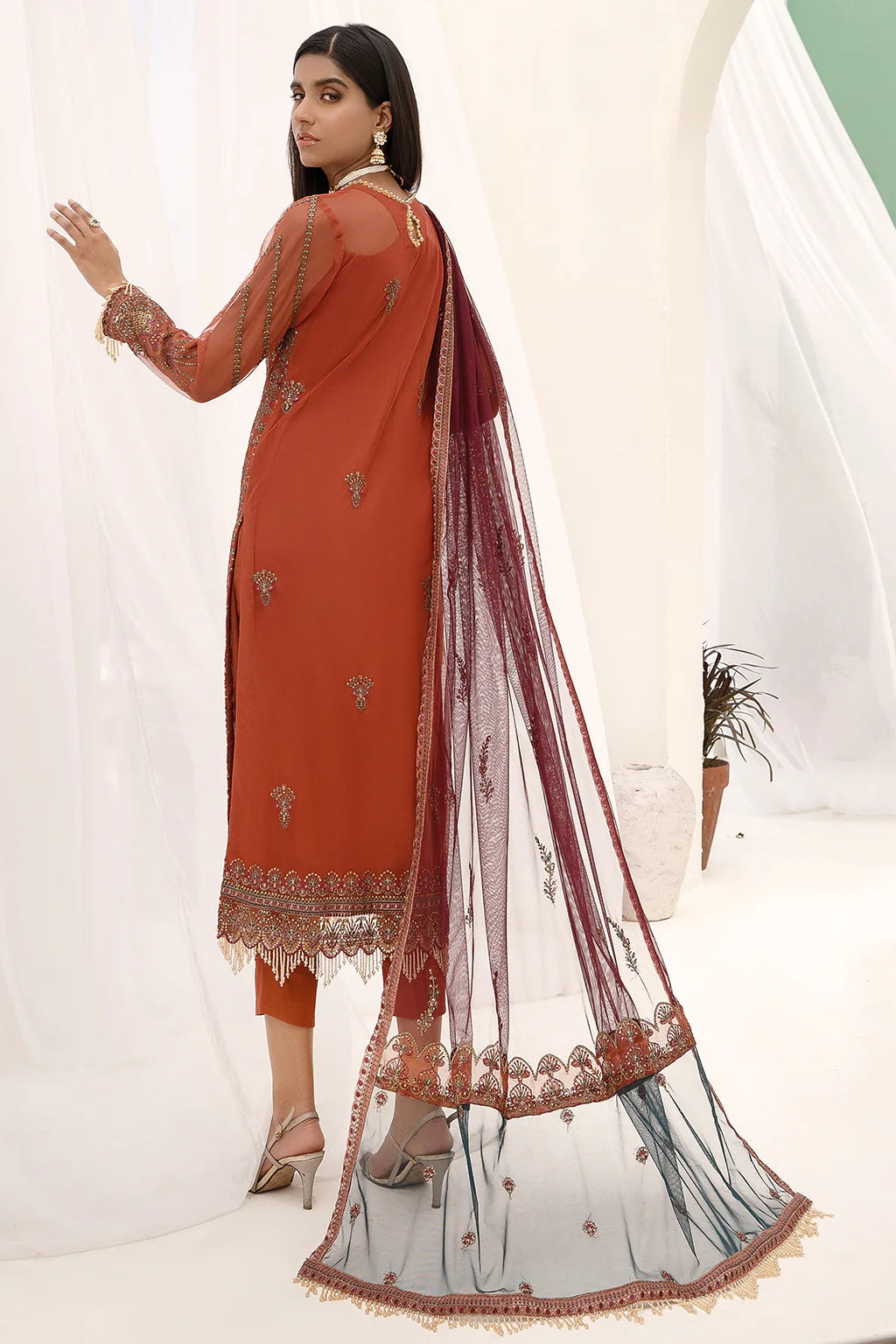 Nazneen By Zarif Embroidered Net Unstitched 3 Piece Suit - 05 Nazneen By Zarif Embroidered Net Unstitched 3 Piece Suit - 05