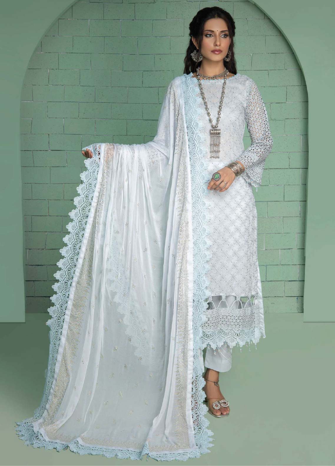 D#07 Schick Juhi Luxury Emb Lawn Collection 623 D#07 Schick Juhi Luxury Emb Lawn Collection 623