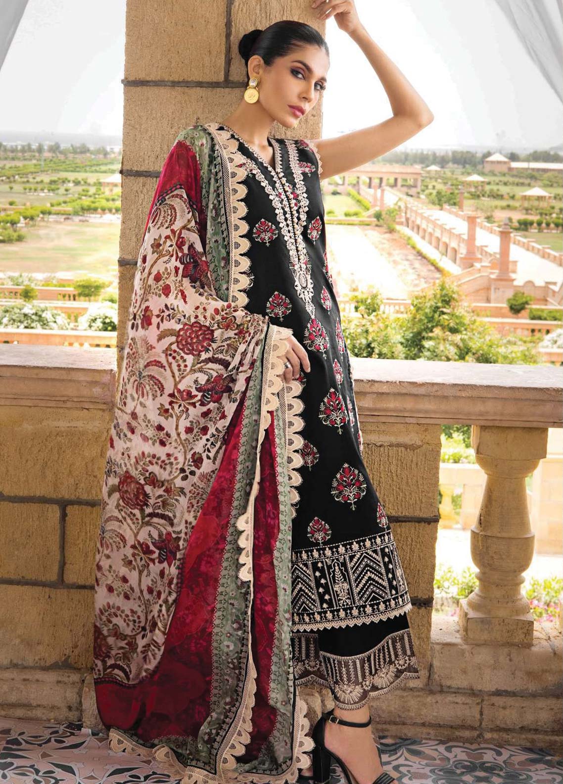D#9A Zainab Chottani Luxury Emb Lawn Collection 623 D#9A Zainab Chottani Luxury Emb Lawn Collection 623