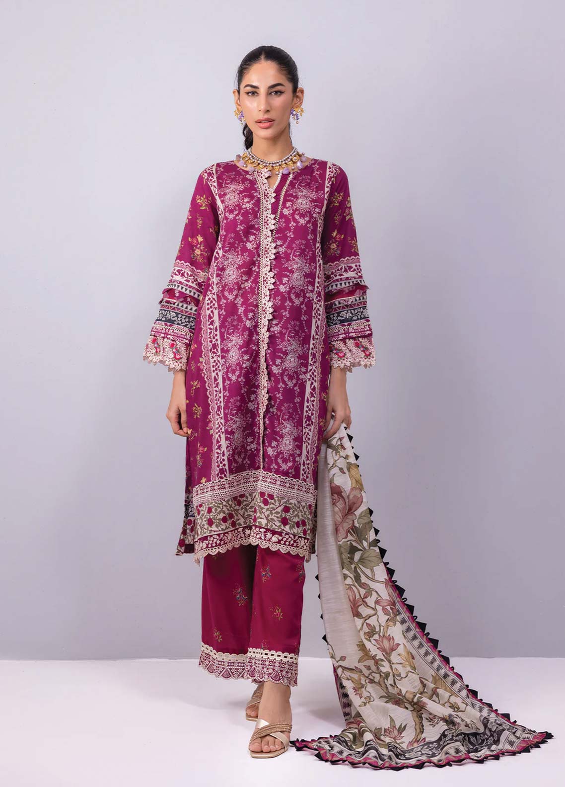 D#7B Elaf Signature Emb Lawn Collection 623 D#7B Elaf Signature Emb Lawn Collection 623