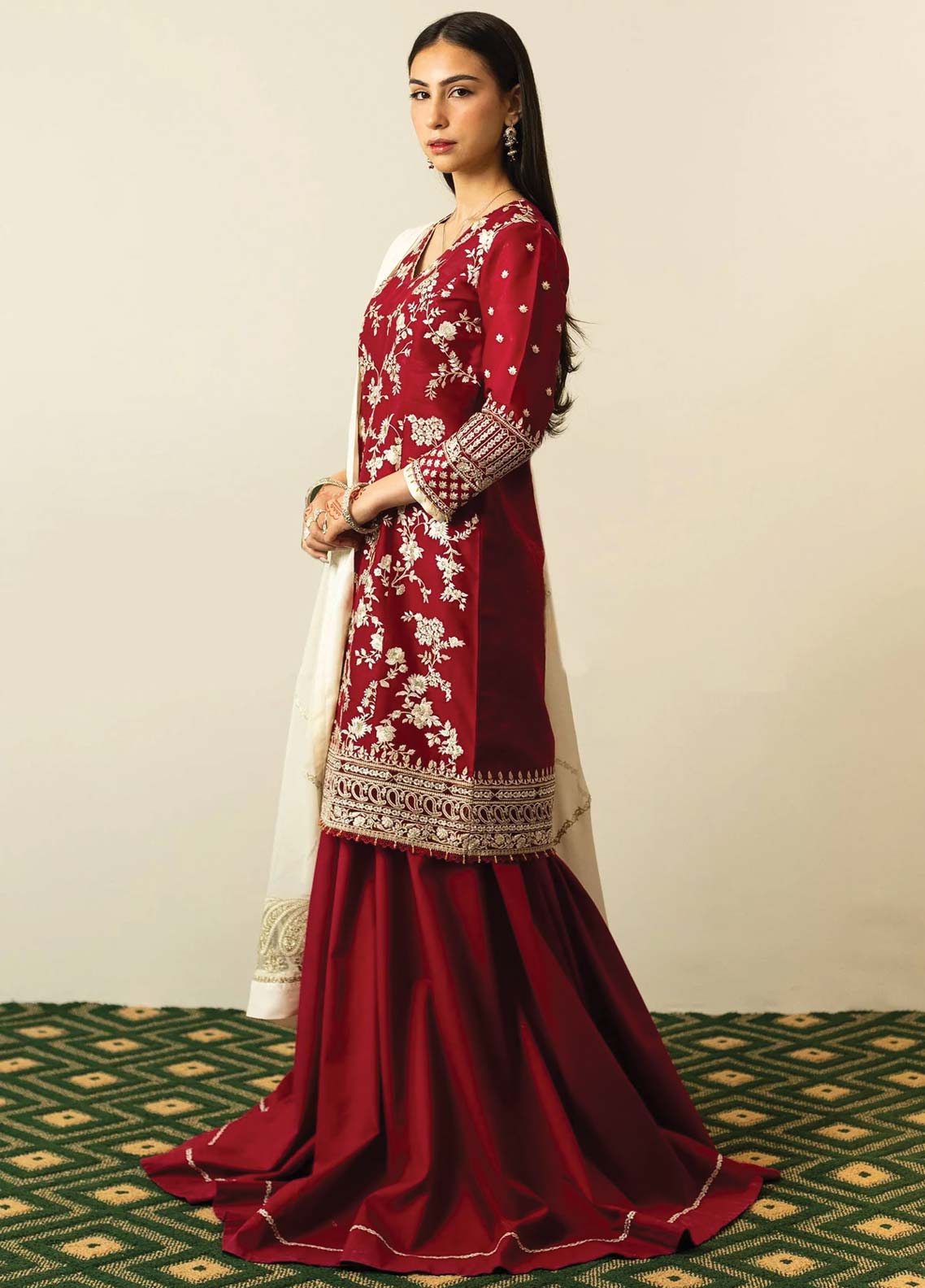 D#10 Zara Shahjahan Emb Lawn Collection 623 V-2 D#10 Zara Shahjahan Emb Lawn Collection 623 V-2