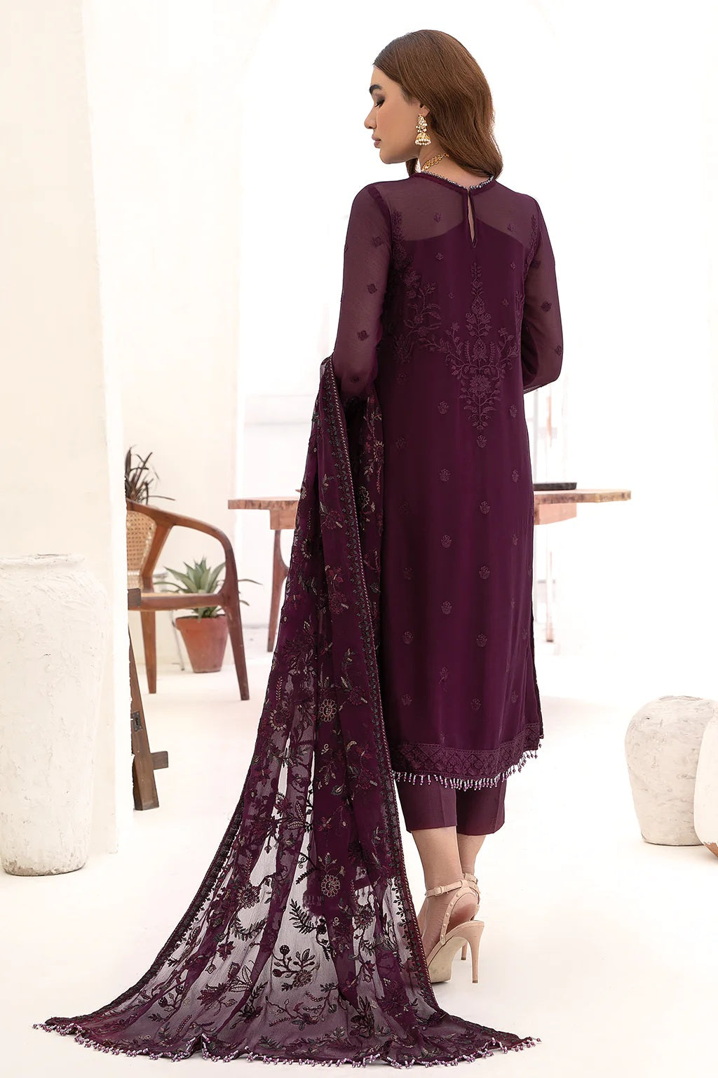 Nazneen By Zarif Embroidered Chiffon Unstitched 3 Piece Suit - 07 Nazneen By Zarif Embroidered Chiffon Unstitched 3 Piece Suit - 07