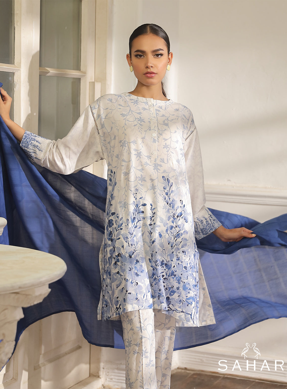 D#05 Sahar Fall Printed Viscose Collection 923 D#05 Sahar Fall Printed Viscose Collection 923