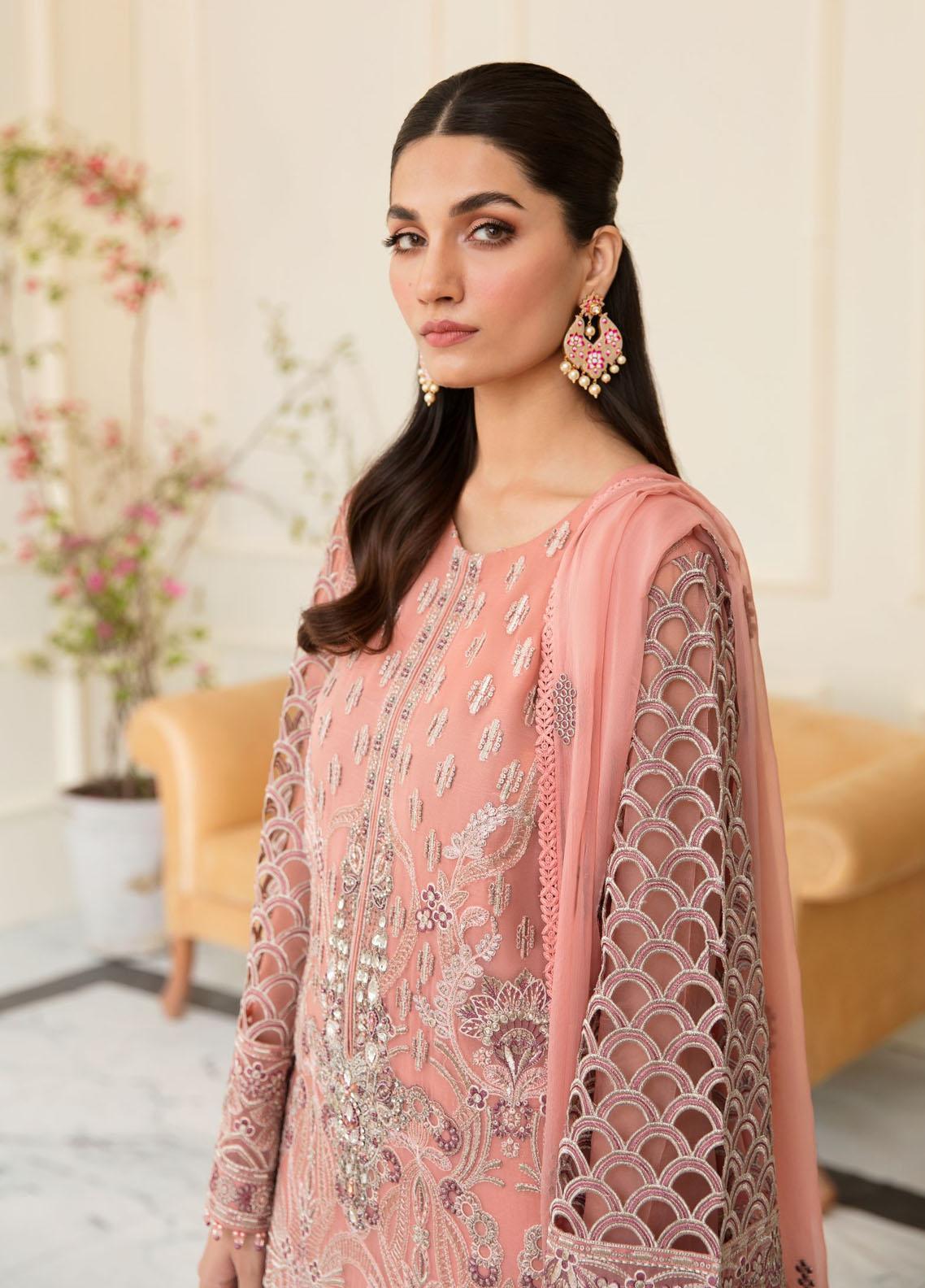 Safeera By Flossie Embroidered Chiffon Unstitched 3 Piece Suit - 08 SHEEL PINK Safeera By Flossie Embroidered Chiffon Unstitched 3 Piece Suit - 08 SHEEL PINK