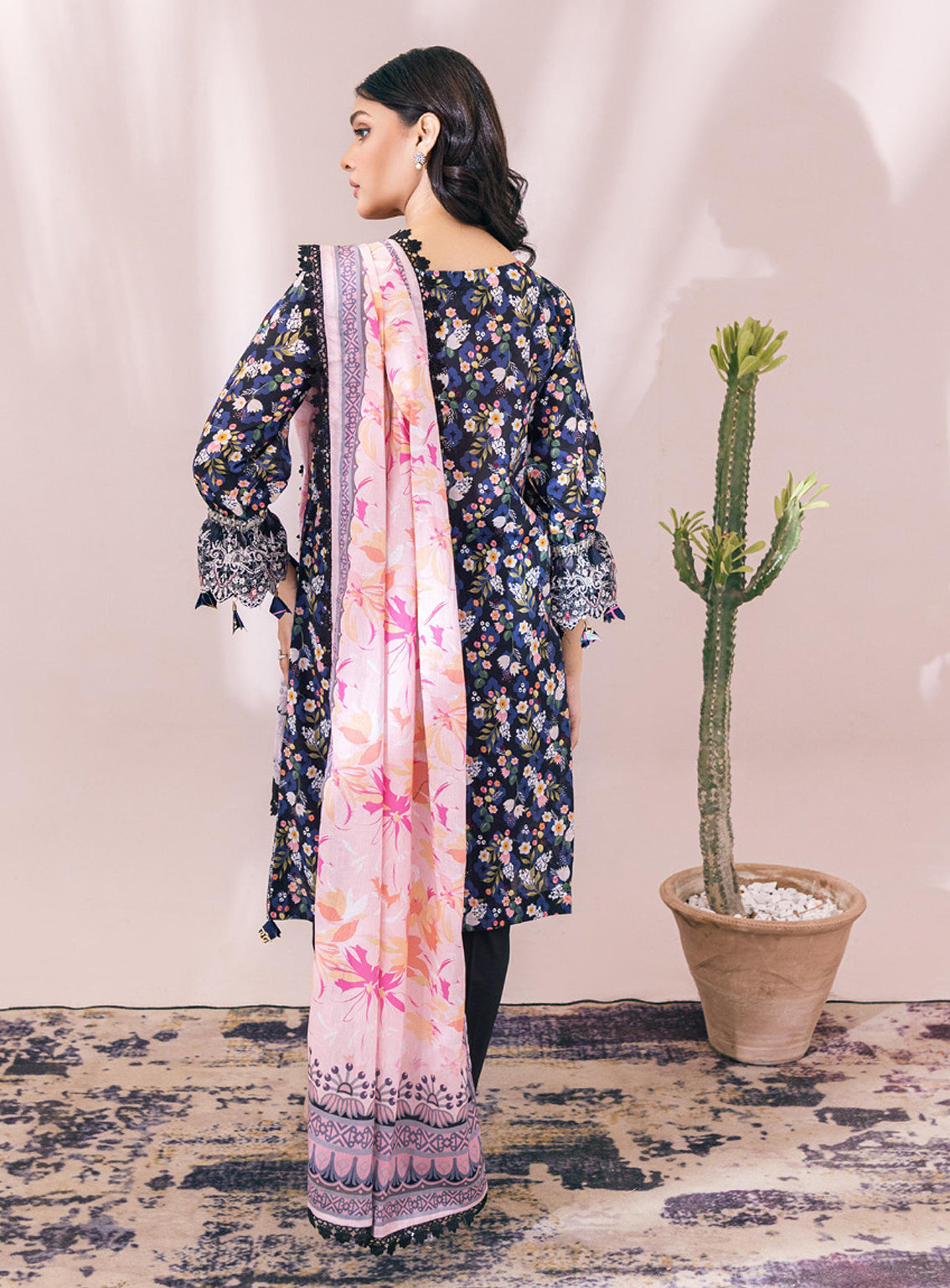 D#05 AlZohaib Monsoon Digtal Printed Cambric 3Pc 923 D#05 AlZohaib Monsoon Digtal Printed Cambric 3Pc 923