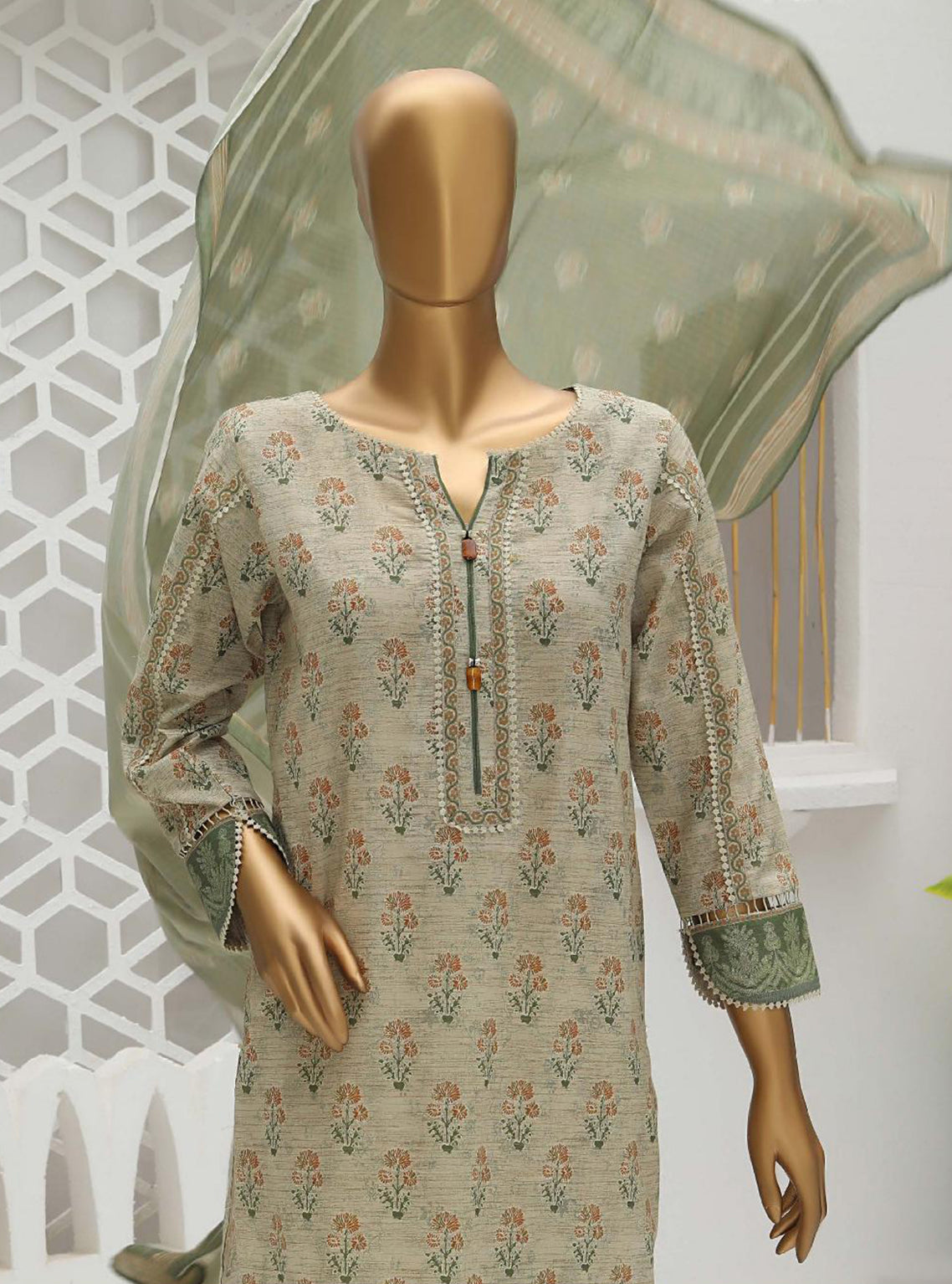 D#104 HZ Zardozi Emb Collection 923 D#104 HZ Zardozi Emb Collection 923