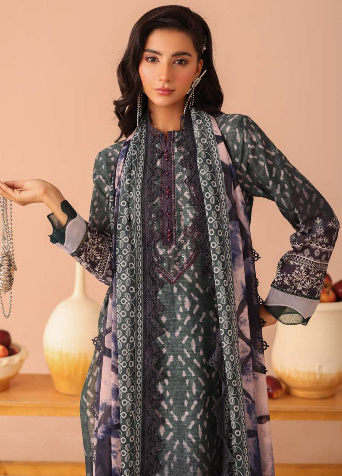 Aafreen By Riaz Arts Embroidered Lawn Suits Unstitched 3 Piece - RA25EL AF-240 Aafreen By Riaz Arts Embroidered Lawn Suits Unstitched 3 Piece - RA25EL AF-240