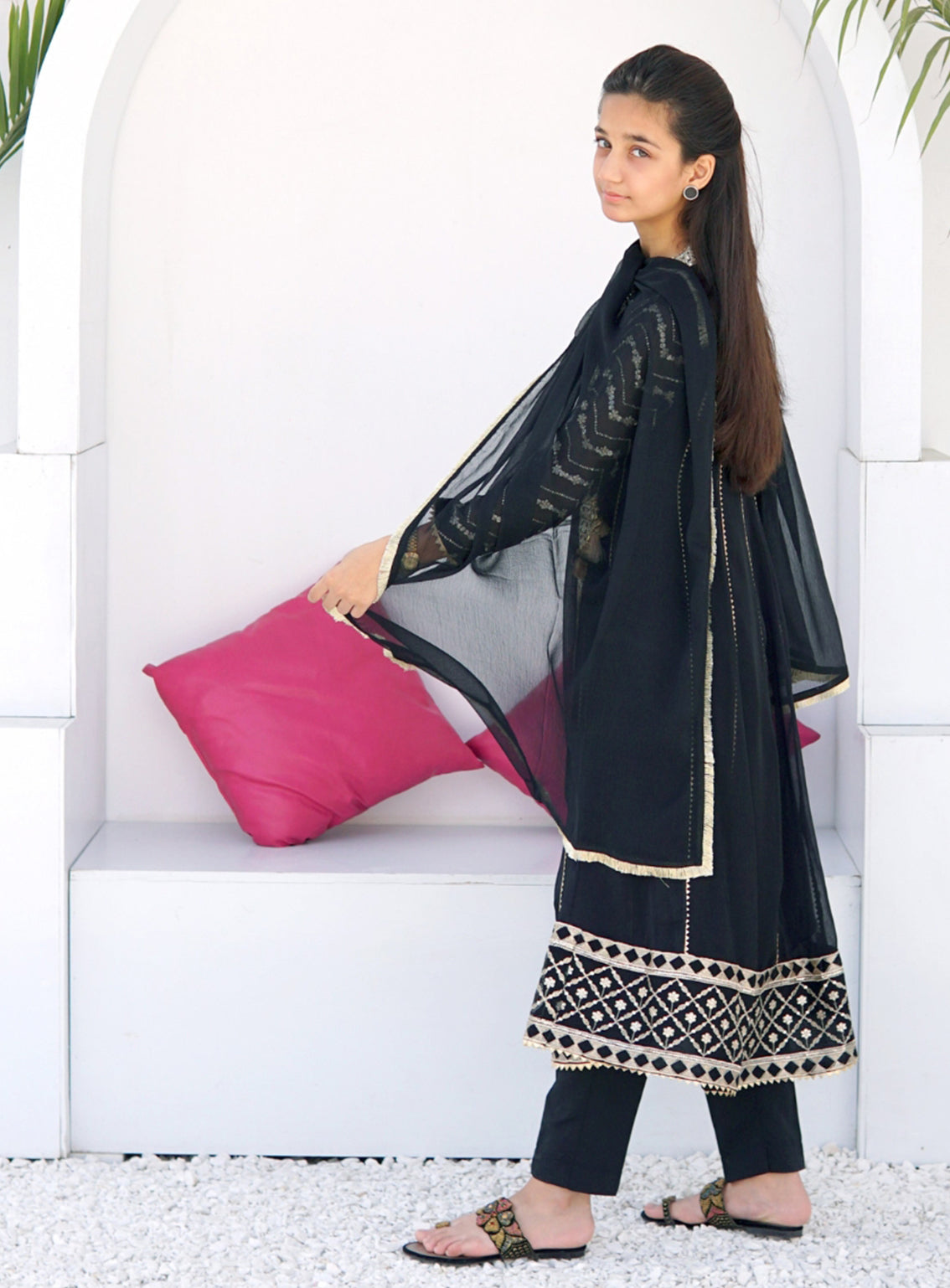 Abaan Zohan Embroidered Chiffon Suits Stitched 3 Piece - ABZO-007 JANNAT-BLACK Abaan Zohan Embroidered Chiffon Suits Stitched 3 Piece - ABZO-007 JANNAT-BLACK