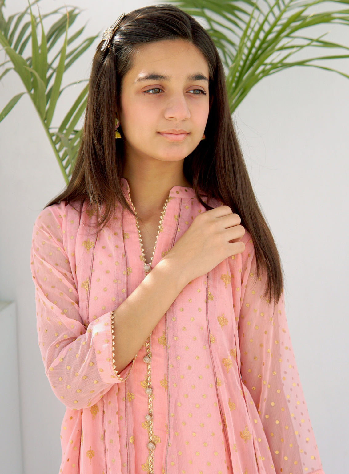Abaan Zohan Embroidered Chiffon Suits Stitched 3 Piece - ABZO-010 HAYA-PINK Abaan Zohan Embroidered Chiffon Suits Stitched 3 Piece - ABZO-010 HAYA-PINK