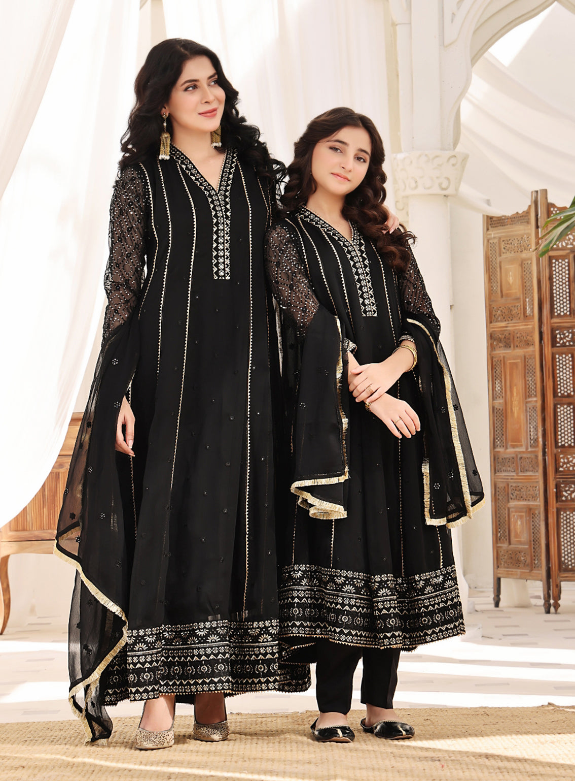 Abaan Zohan Formal Embroidered Chiffon Suits Stitched 4 Piece - ABZO24F-005-KASHISH-BLACK Abaan Zohan Formal Embroidered Chiffon Suits Stitched 4 Piece - ABZO24F-005-KASHISH-BLACK