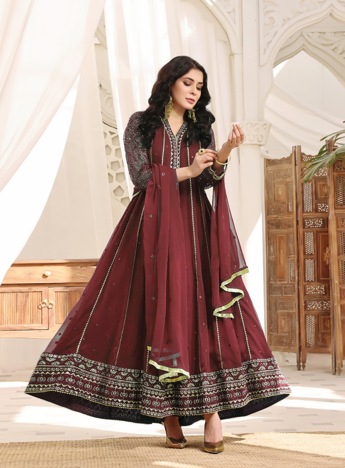 Abaan Zohan Formal Embroidered Chiffon Suits Stitched 4 Piece - ABZO24F-005-KASHISH-MAROON Abaan Zohan Formal Embroidered Chiffon Suits Stitched 4 Piece - ABZO24F-005-KASHISH-MAROON