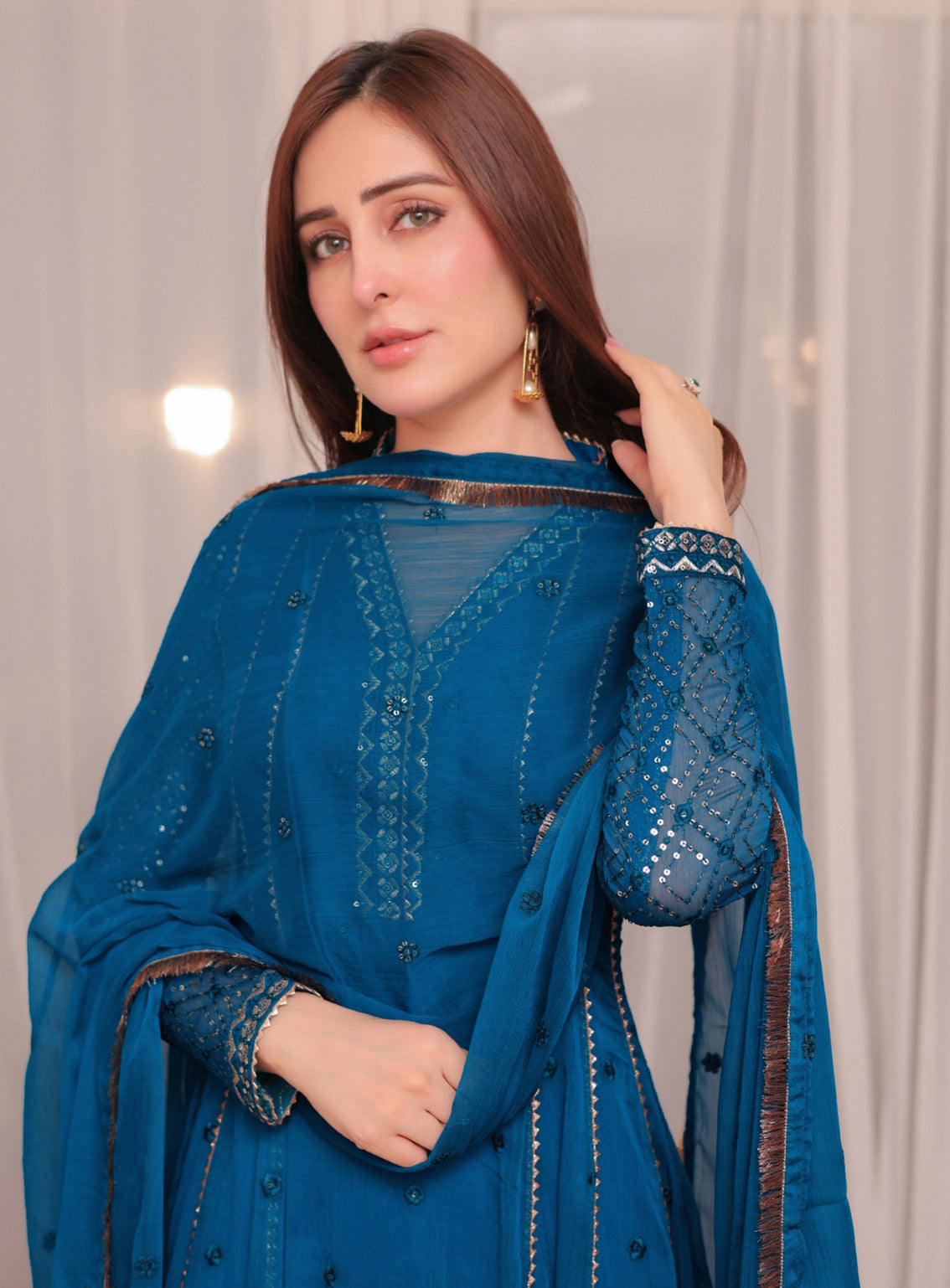 Abaan Zohan Formal Embroidered Chiffon Suits Stitched 4 Piece - ABZO24F-005-KASHISH-PEACOCK Abaan Zohan Formal Embroidered Chiffon Suits Stitched 4 Piece - ABZO24F-005-KASHISH-PEACOCK