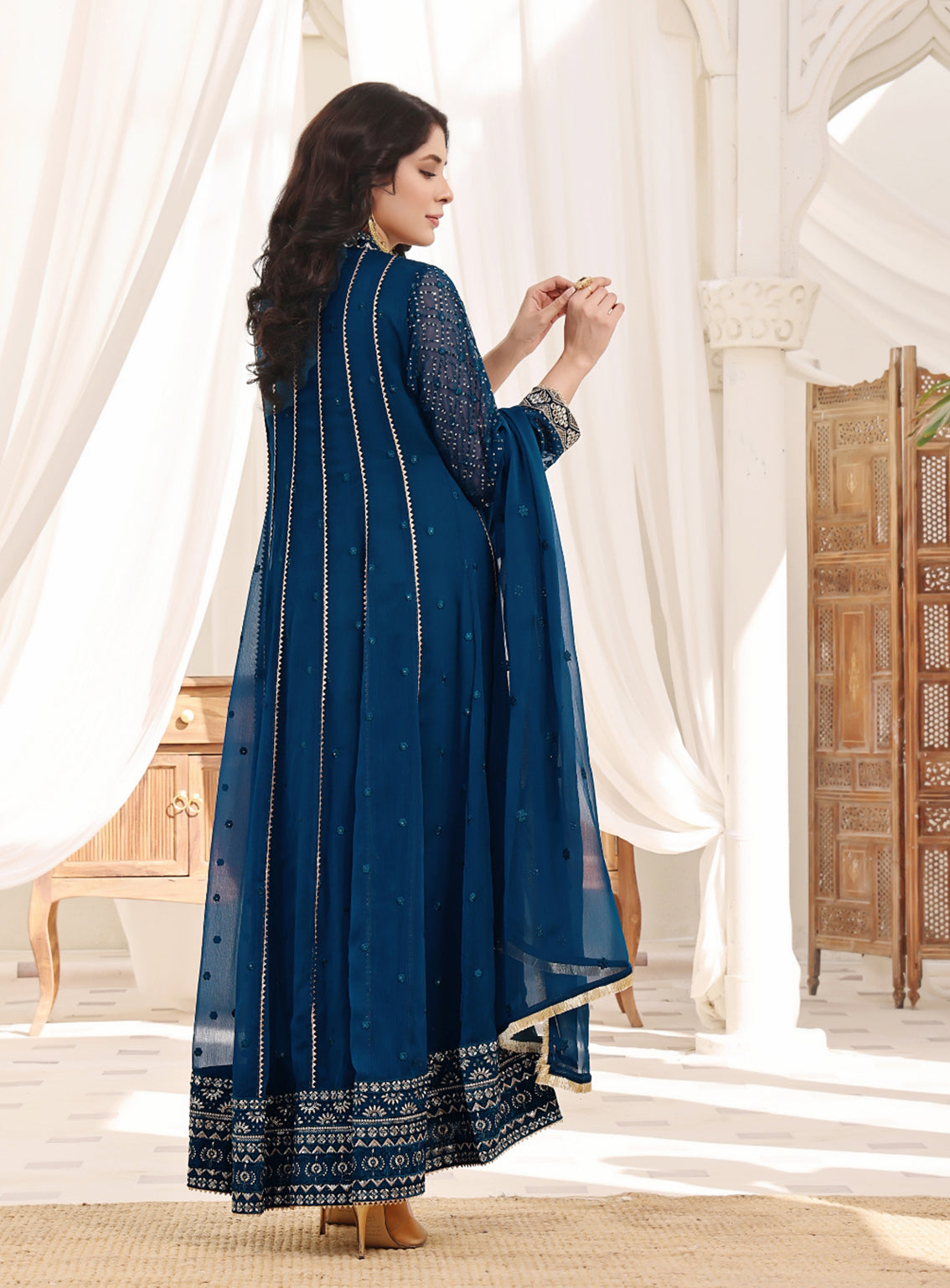 Abaan Zohan Formal Embroidered Chiffon Suits Stitched 4 Piece - ABZO24F-005-KASHISH-PEACOCK Abaan Zohan Formal Embroidered Chiffon Suits Stitched 4 Piece - ABZO24F-005-KASHISH-PEACOCK