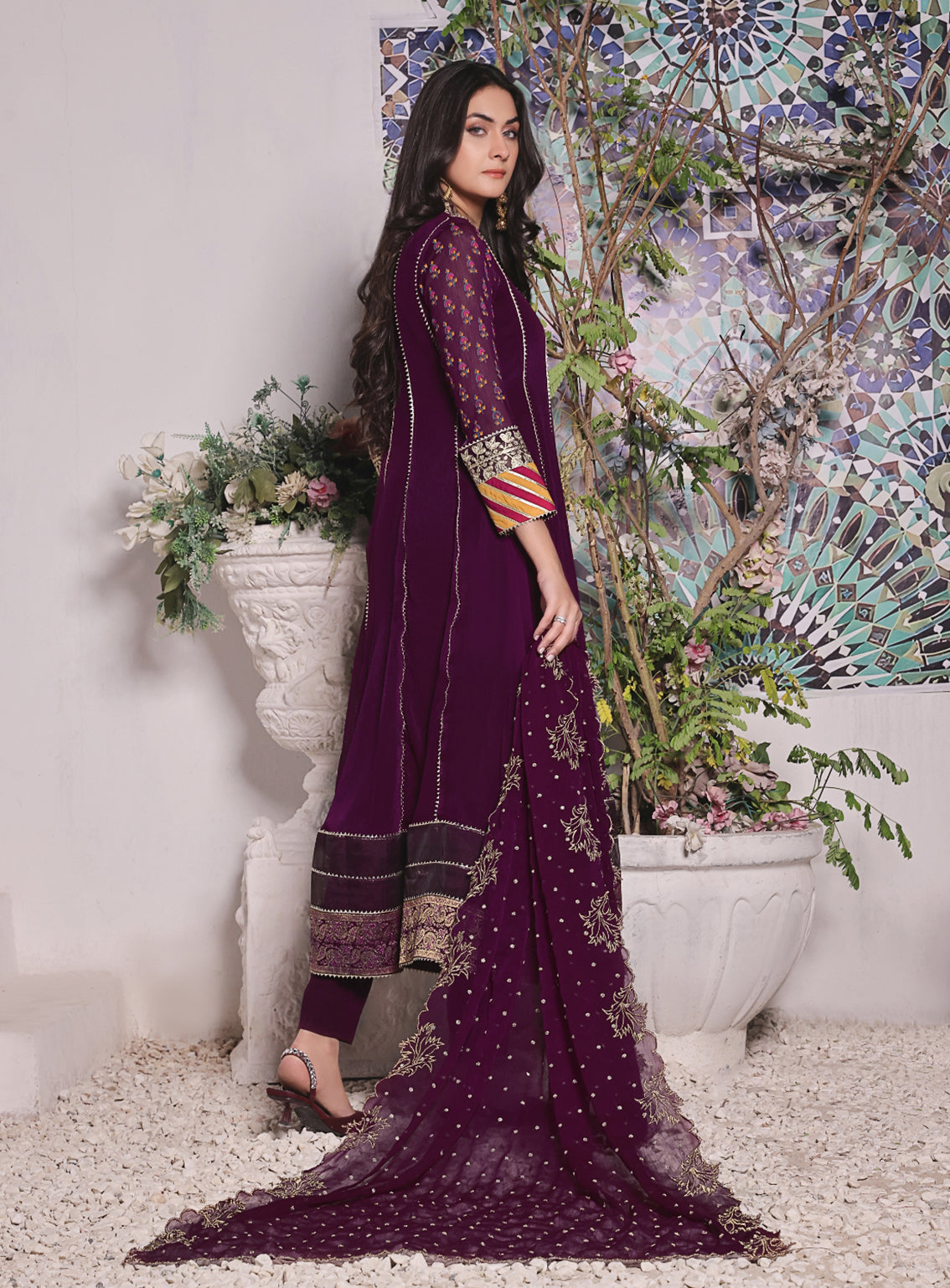 Abaan Zohan Formal Embroidered Chiffon Suits Stitched 4 Piece - ABZO24F-HOOR-PURPLE Abaan Zohan Formal Embroidered Chiffon Suits Stitched 4 Piece - ABZO24F-HOOR-PURPLE