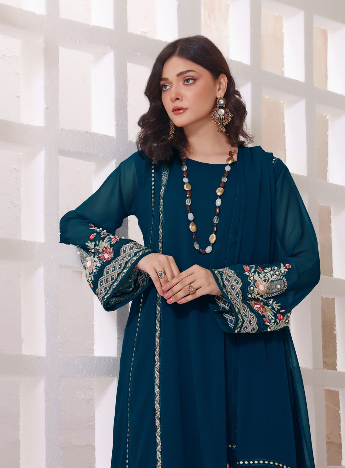 Abaan Zohan Formal Embroidered Chiffon Suits Stitched 4 Piece - ABZO24F-ZEENIA-PEACOCK Abaan Zohan Formal Embroidered Chiffon Suits Stitched 4 Piece - ABZO24F-ZEENIA-PEACOCK