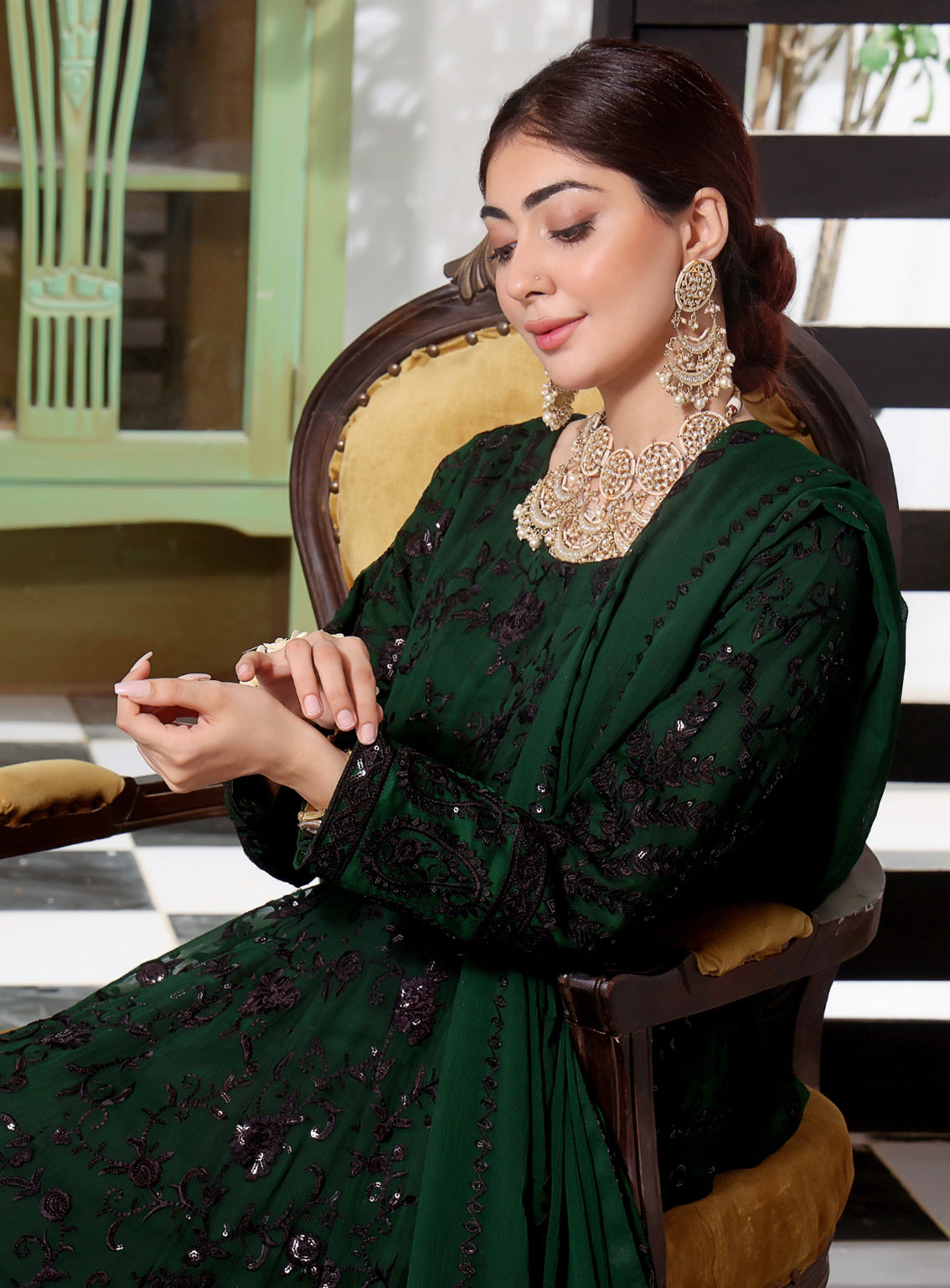 Abaan Zohan Luxury Embroidered Chiffon Suits Stitched 3 Piece - ABZO24W-003 SIYAAH-KAI GREEN Abaan Zohan Luxury Embroidered Chiffon Suits Stitched 3 Piece - ABZO24W-003 SIYAAH-KAI GREEN