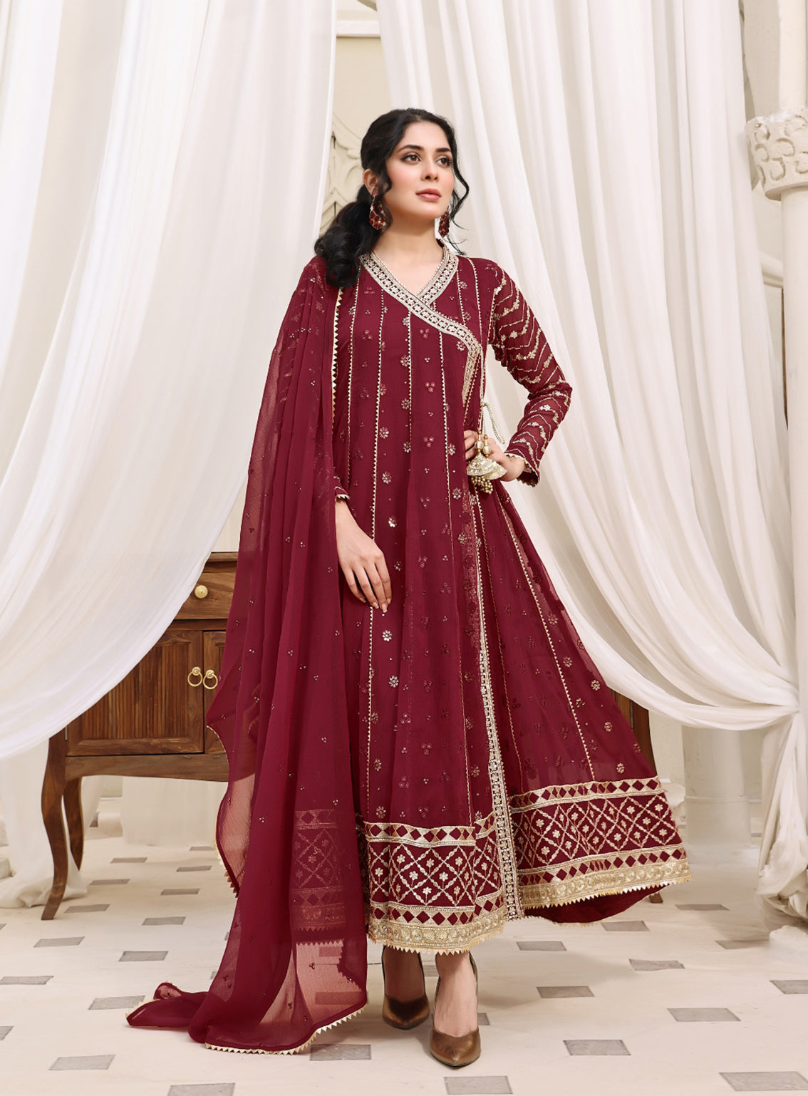 Abaan Zohan Luxury Embroidered Chiffon Suits Stitched 3 Piece - ABZO24W-004 NAYAAB-MAROON Abaan Zohan Luxury Embroidered Chiffon Suits Stitched 3 Piece - ABZO24W-004 NAYAAB-MAROON