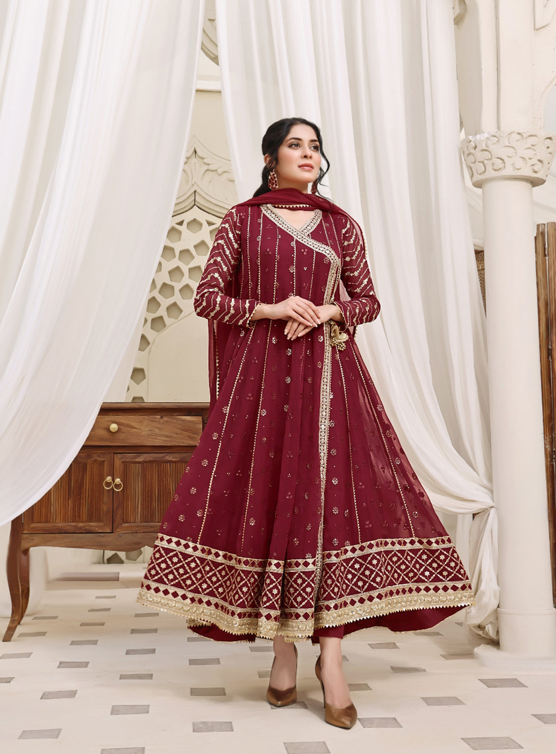 Abaan Zohan Luxury Embroidered Chiffon Suits Stitched 3 Piece - ABZO24W-004 NAYAAB-MAROON Abaan Zohan Luxury Embroidered Chiffon Suits Stitched 3 Piece - ABZO24W-004 NAYAAB-MAROON