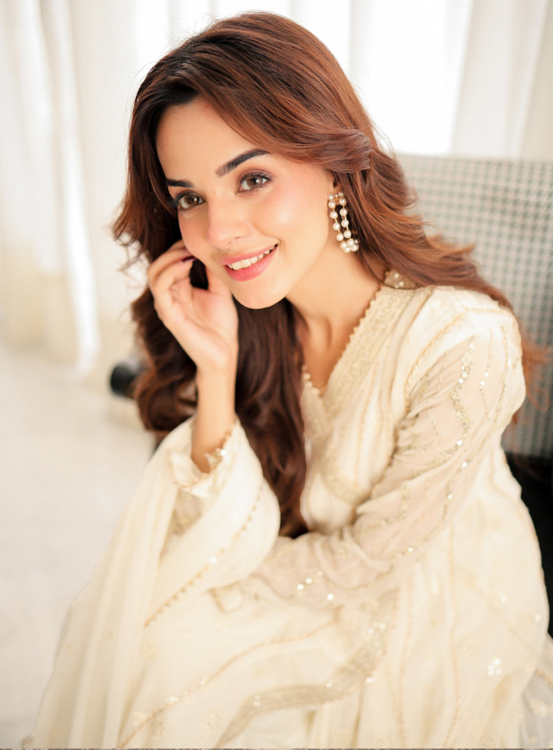 Abaan Zohan Luxury Embroidered Chiffon Suits Stitched 3 Piece - ABZO24W-004 NAYAAB-OFF WHITE Abaan Zohan Luxury Embroidered Chiffon Suits Stitched 3 Piece - ABZO24W-004 NAYAAB-OFF WHITE