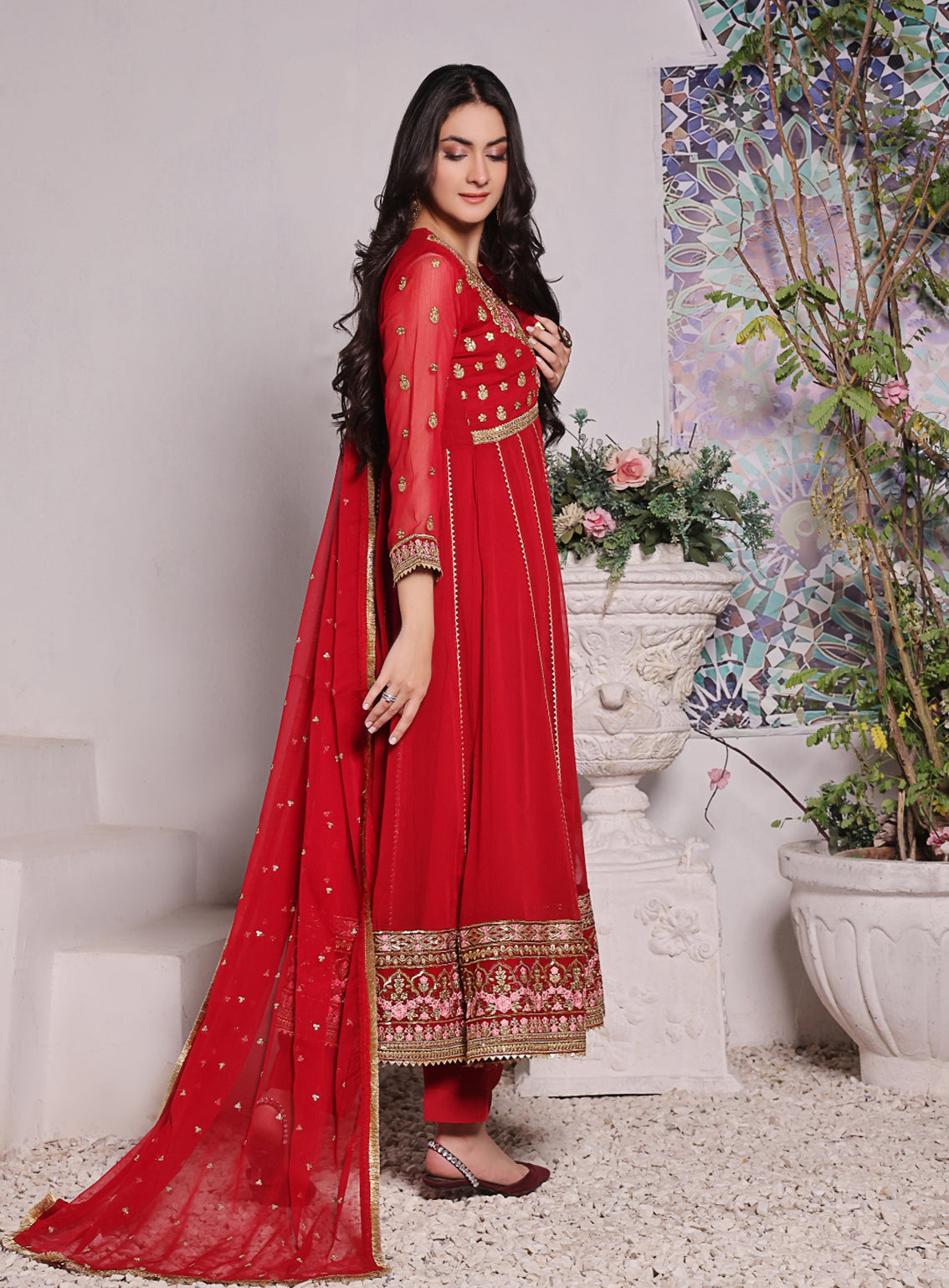 Abaan Zohan Luxury Embroidered Chiffon Suits Stitched 3 Piece - ABZO24W-008 NOORI-RED Abaan Zohan Luxury Embroidered Chiffon Suits Stitched 3 Piece - ABZO24W-008 NOORI-RED