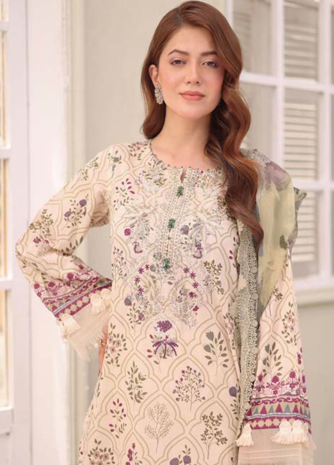 Afreen By Riaz Arts Chikankari Embroidered Lawn Suits Unstitched 3 Piece - RA26ACL AF-243 Afreen By Riaz Arts Chikankari Embroidered Lawn Suits Unstitched 3 Piece - RA26ACL AF-243