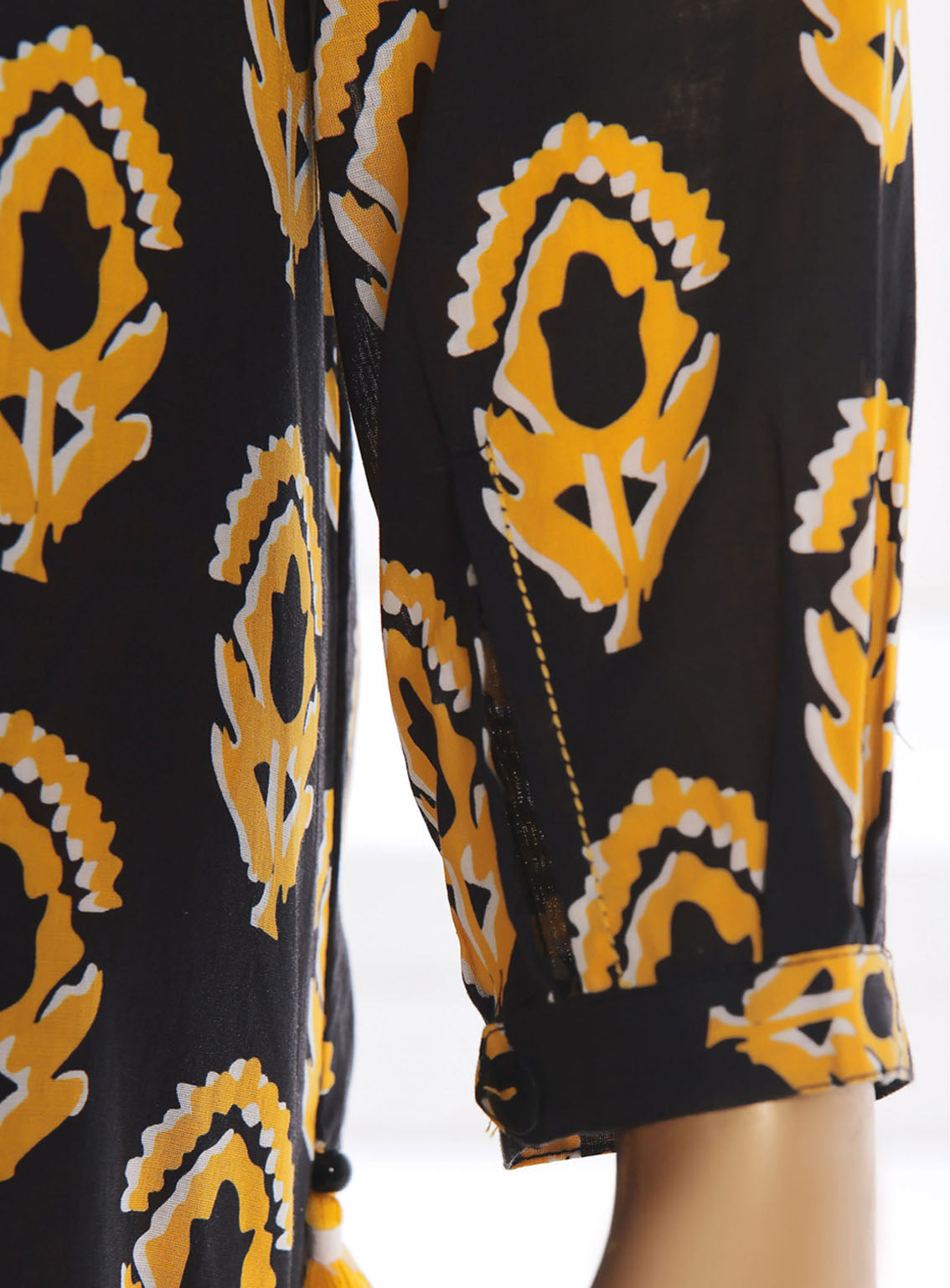 Afsaana By HZ Textile Printed Lawn Suits Stitch 2 Piece - HZ24AP 604 Afsaana By HZ Textile Printed Lawn Suits Stitch 2 Piece - HZ24AP 604