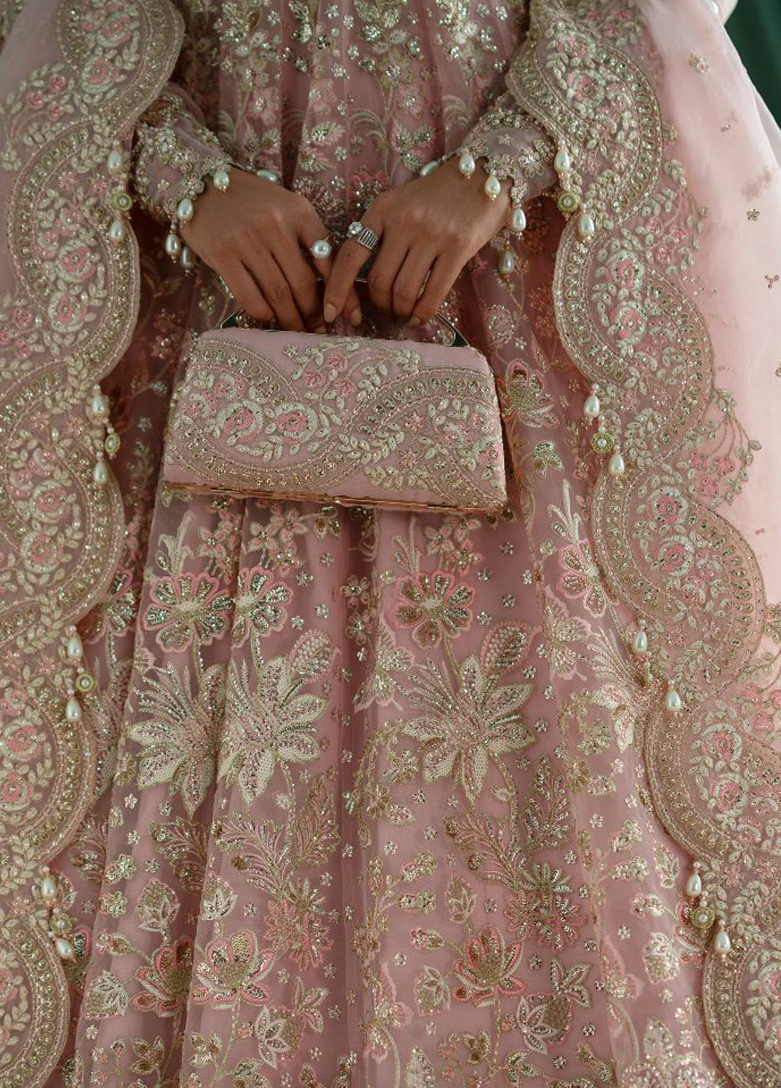 Afsaanah By Zevk Formal Embroidered Organza 3 Piece Unstitched Suit ZBP26AV2 D-07 ANARKALI Afsaanah By Zevk Formal Embroidered Organza 3 Piece Unstitched Suit ZBP26AV2 D-07 ANARKALI