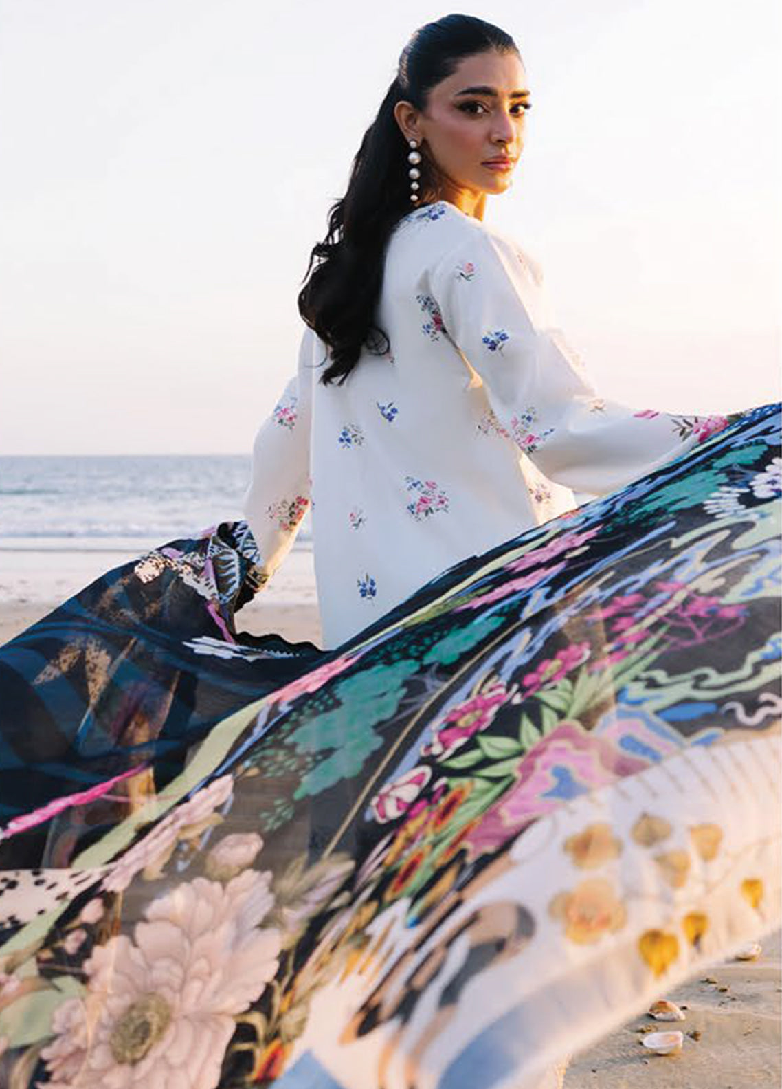 Afsanah By Seran Embroidered Lawn 3 Piece Unstitched Suit SRN26AV2 D-03 ZENIA Afsanah By Seran Embroidered Lawn 3 Piece Unstitched Suit SRN26AV2 D-03 ZENIA