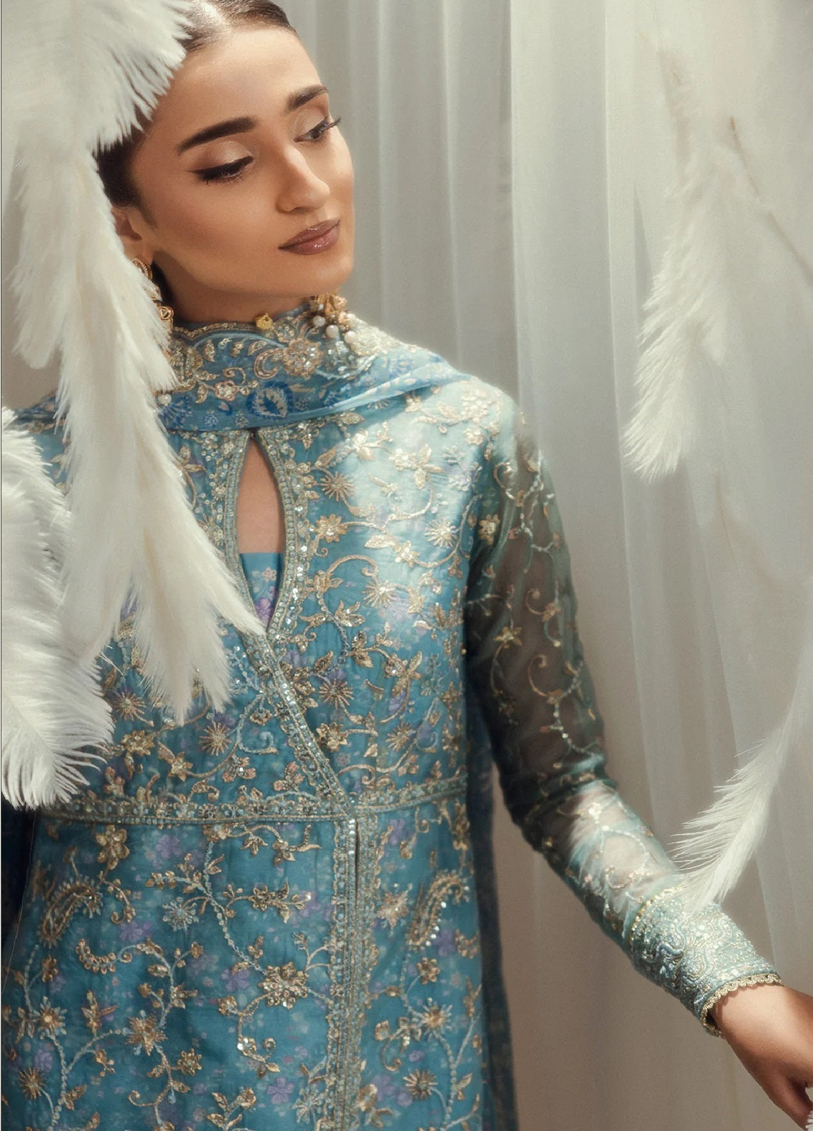 Aik Shaam By AIK Atelier Embroidered Organza 3 Piece Unstitched Suit AIK26ASV3 D-LOOK-C2604 Aik Shaam By AIK Atelier Embroidered Organza 3 Piece Unstitched Suit AIK26ASV3 D-LOOK-C2604