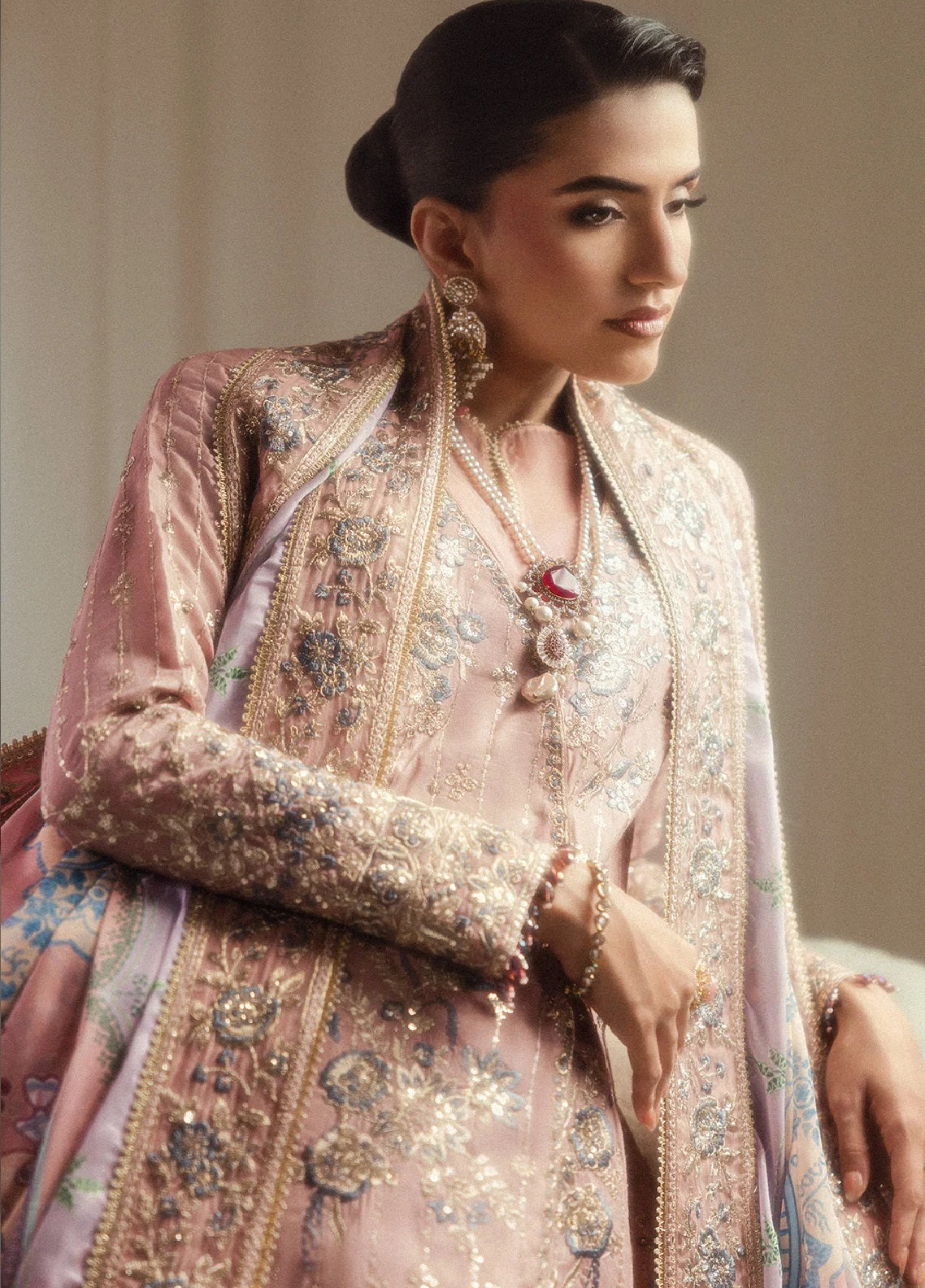 Aik Shaam By AIK Atelier Embroidered Silk 3 Piece Unstitched Suit AIK26ASV3 D-LOOK-C2603 Aik Shaam By AIK Atelier Embroidered Silk 3 Piece Unstitched Suit AIK26ASV3 D-LOOK-C2603