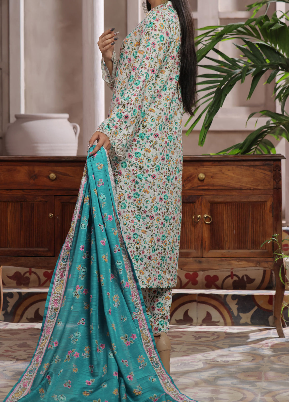 Aiza & Momina by VS Textile Embroidered Chikankari Suits Unstitched 3 Piece - VS25AMC 62 Aiza & Momina by VS Textile Embroidered Chikankari Suits Unstitched 3 Piece - VS25AMC 62