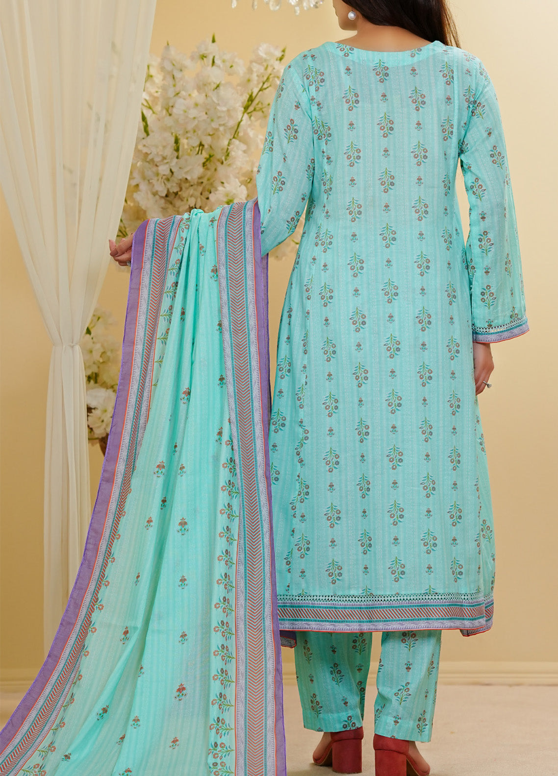 Aizal Printed Lawn Suits Stitched 3 Piece - AL25PFL 02 Aizal Printed Lawn Suits Stitched 3 Piece - AL25PFL 02