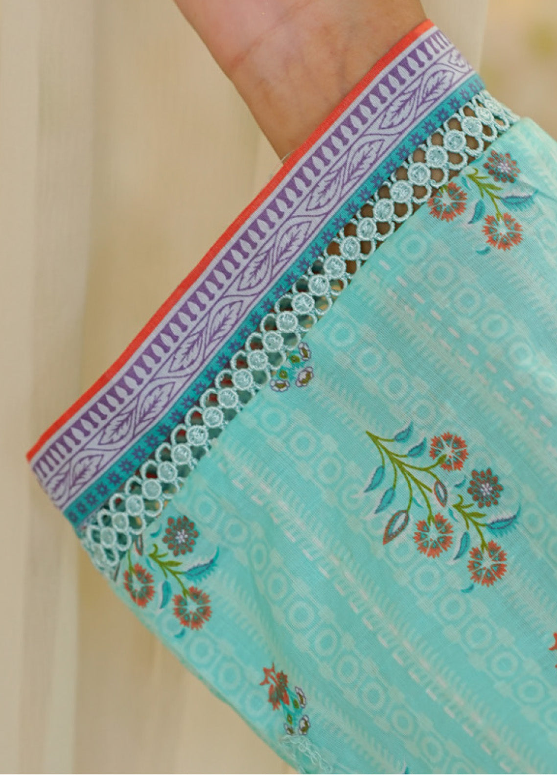 Aizal Printed Lawn Suits Stitched 3 Piece - AL25PFL 02 Aizal Printed Lawn Suits Stitched 3 Piece - AL25PFL 02