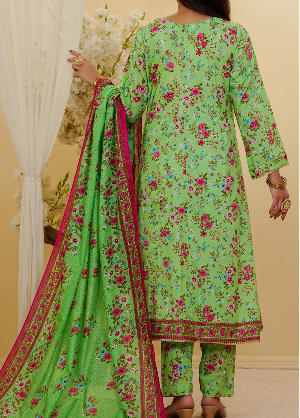 Aizal Printed Lawn Suits Stitched 3 Piece - AL25PFL 06 Aizal Printed Lawn Suits Stitched 3 Piece - AL25PFL 06