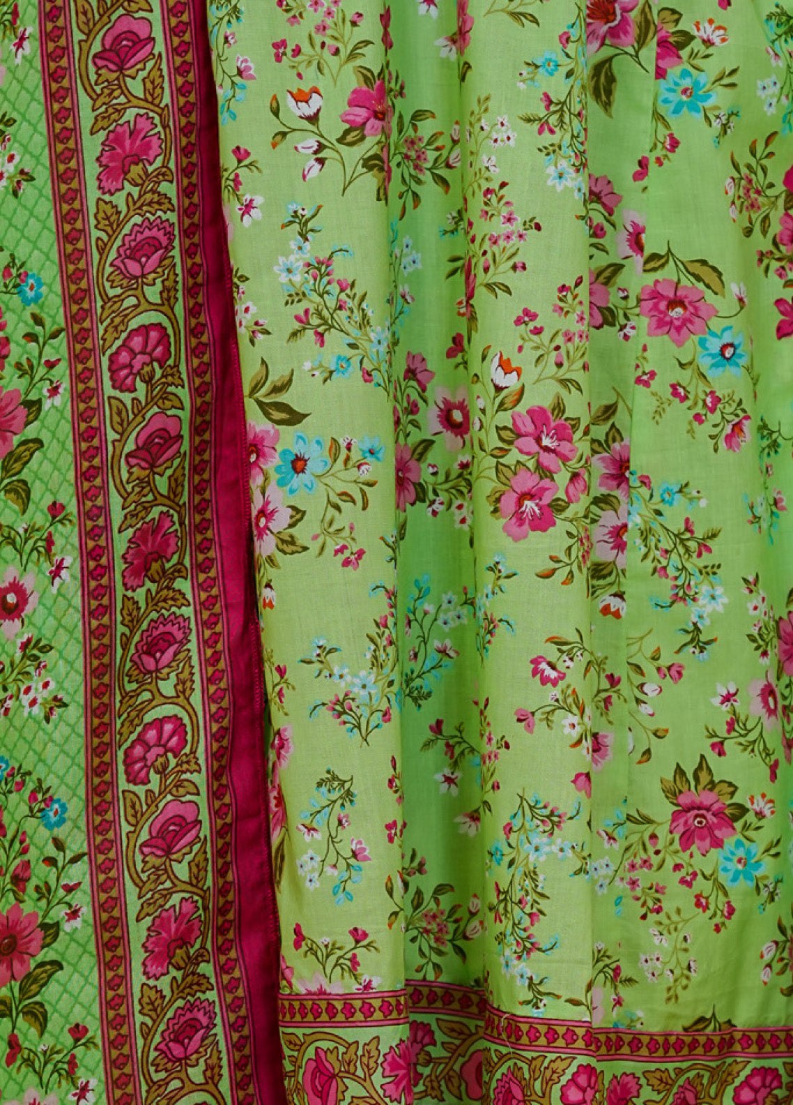 Aizal Printed Lawn Suits Stitched 3 Piece - AL25PFL 06 Aizal Printed Lawn Suits Stitched 3 Piece - AL25PFL 06