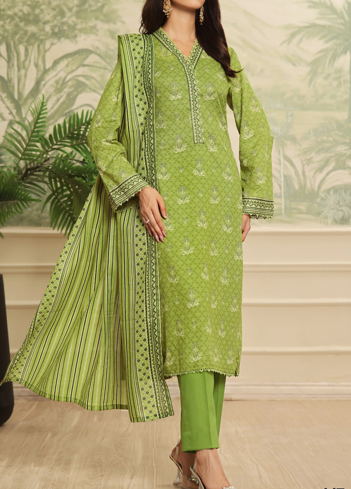 Aizal Printed Lawn Suits Stitched 3 Piece - AL25PL 447 Aizal Printed Lawn Suits Stitched 3 Piece - AL25PL 447