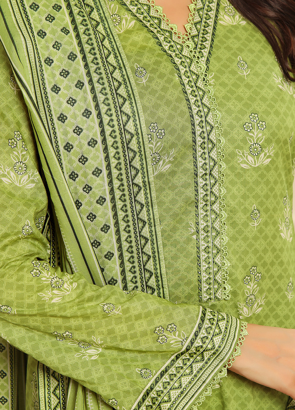 Aizal Printed Lawn Suits Stitched 3 Piece - AL25PL 447 Aizal Printed Lawn Suits Stitched 3 Piece - AL25PL 447