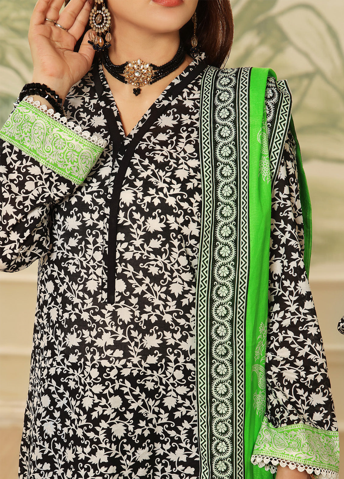 Aizal Printed Lawn Suits Stitched 3 Piece - AL25PL 450 Aizal Printed Lawn Suits Stitched 3 Piece - AL25PL 450