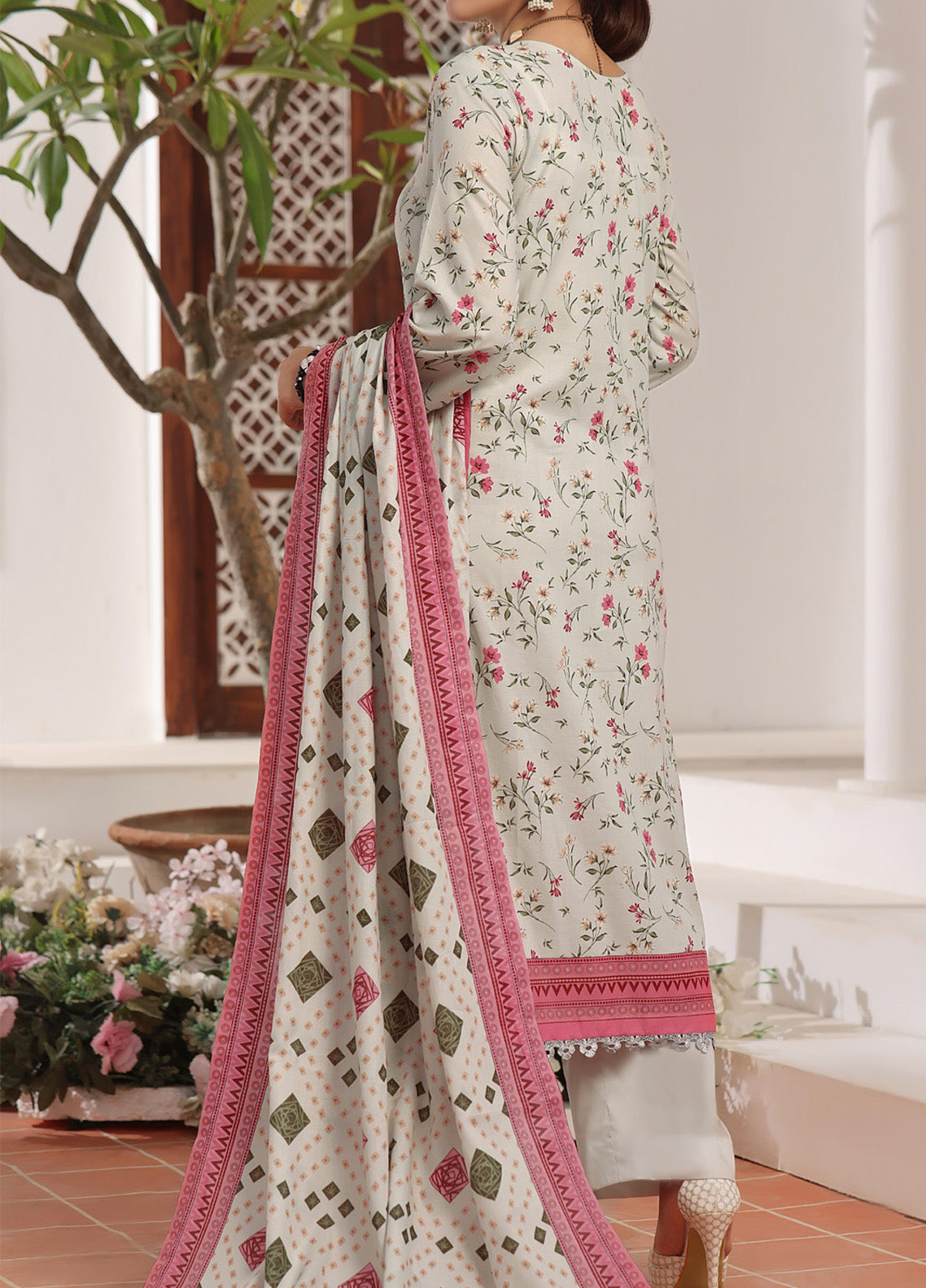 Aizal Printed Lawn Suits Stitched 3 Piece - AL25PL 454 Aizal Printed Lawn Suits Stitched 3 Piece - AL25PL 454