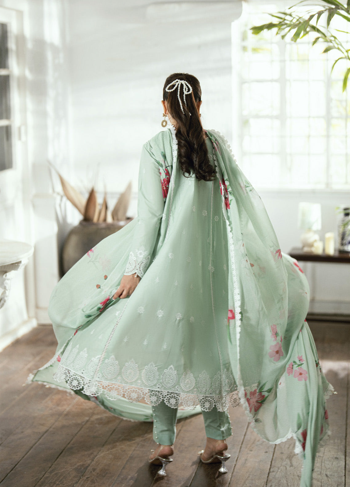 Al Zohaib Embroidered LaserKari Schiffli Suit Unstitched 3 Piece - AZ25LKP 01 Al Zohaib Embroidered LaserKari Schiffli Suit Unstitched 3 Piece - AZ25LKP 01