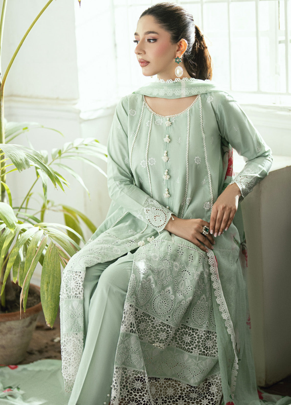 Al Zohaib Embroidered LaserKari Schiffli Suit Unstitched 3 Piece - AZ25LKP 01 Al Zohaib Embroidered LaserKari Schiffli Suit Unstitched 3 Piece - AZ25LKP 01