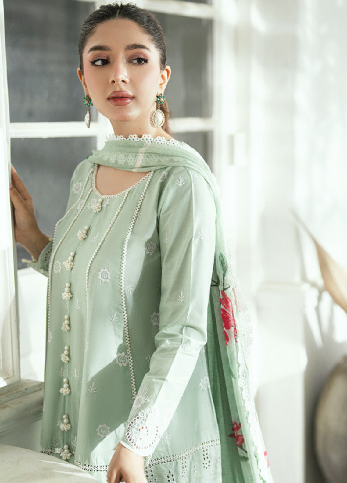 Al Zohaib Embroidered LaserKari Schiffli Suit Unstitched 3 Piece - AZ25LKP 01 Al Zohaib Embroidered LaserKari Schiffli Suit Unstitched 3 Piece - AZ25LKP 01