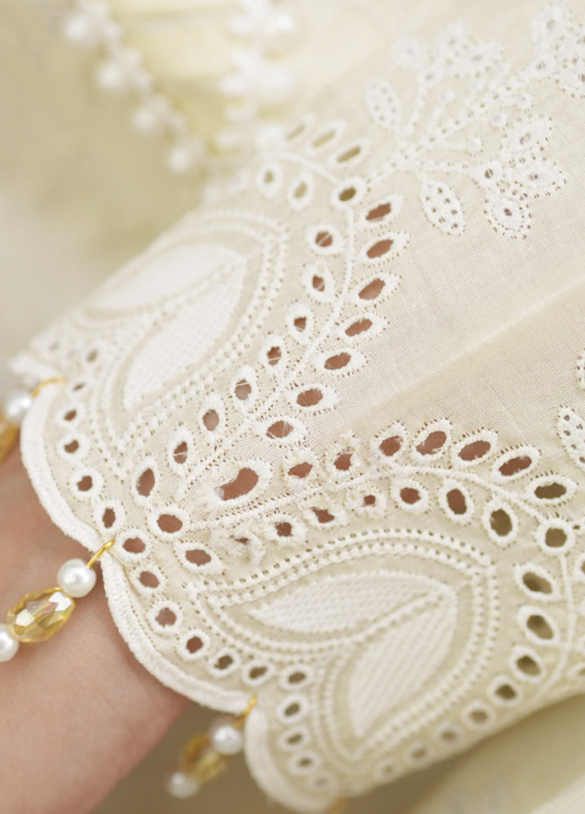 Al Zohaib Embroidered LaserKari Schiffli Suit Unstitched 3 Piece - AZ25LKP 05 Al Zohaib Embroidered LaserKari Schiffli Suit Unstitched 3 Piece - AZ25LKP 05