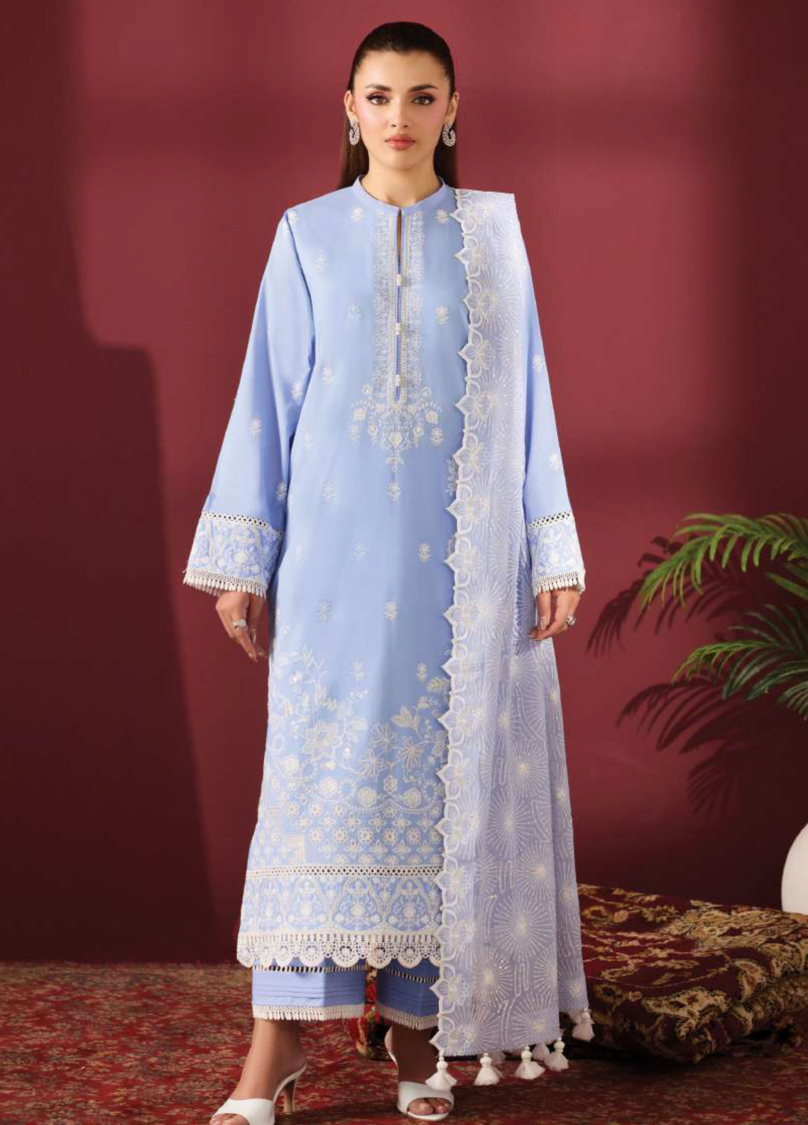 Alizeh Fashion Embroidered Lawn 3 Piece Unstitched Suit AF26ESL D-EL-7059-COSMIC Alizeh Fashion Embroidered Lawn 3 Piece Unstitched Suit AF26ESL D-EL-7059-COSMIC