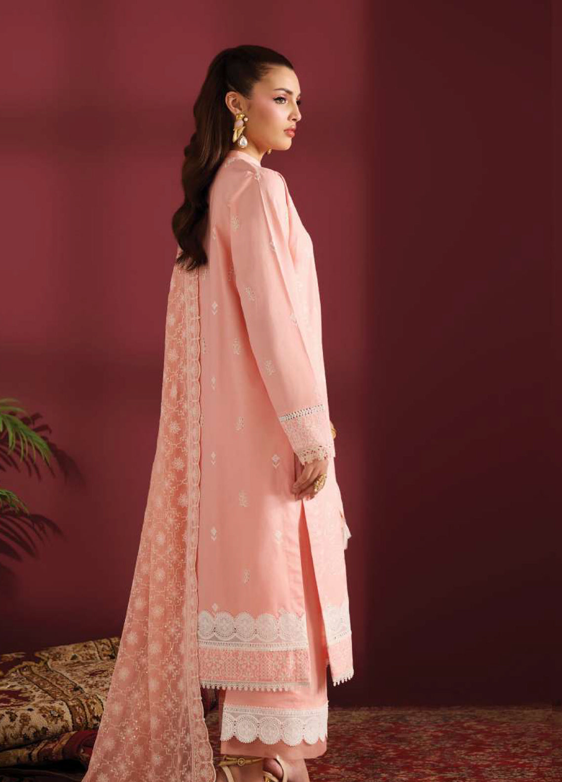 Alizeh Fashion Embroidered Lawn 3 Piece Unstitched Suit AF26ESL D-EL-7063-HAWK Alizeh Fashion Embroidered Lawn 3 Piece Unstitched Suit AF26ESL D-EL-7063-HAWK
