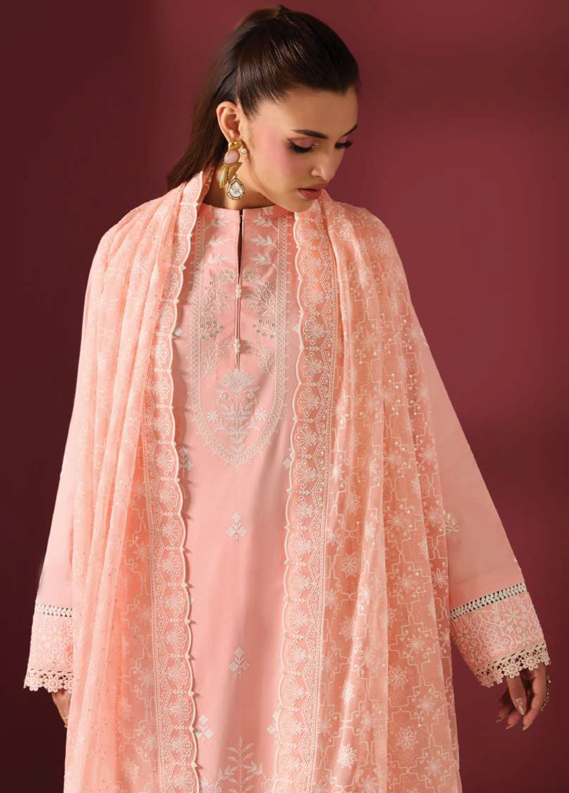 Alizeh Fashion Embroidered Lawn 3 Piece Unstitched Suit AF26ESL D-EL-7063-HAWK Alizeh Fashion Embroidered Lawn 3 Piece Unstitched Suit AF26ESL D-EL-7063-HAWK