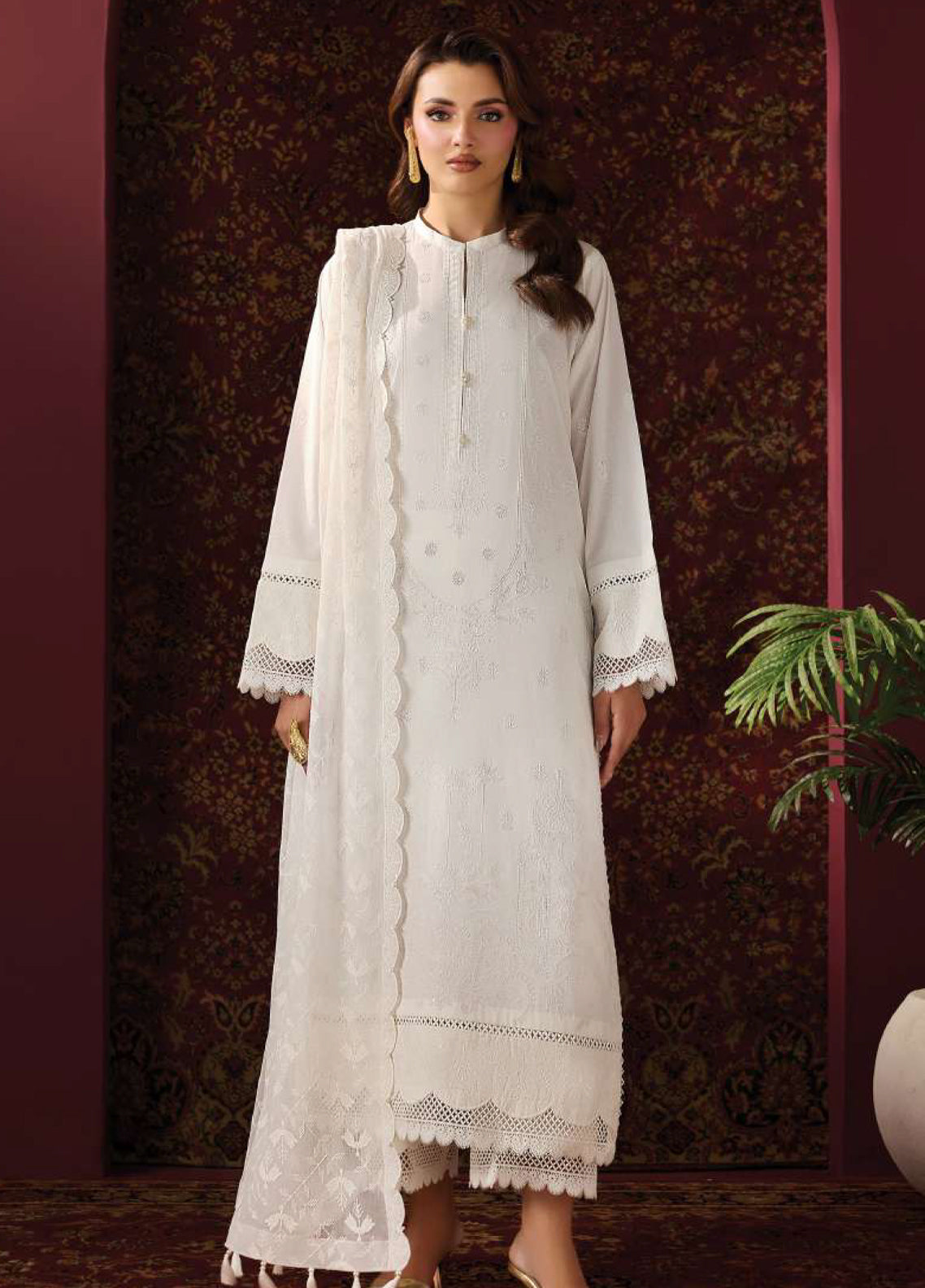 Alizeh Fashion Embroidered Lawn 3 Piece Unstitched Suit AF26ESL D-EL-7064-YARA Alizeh Fashion Embroidered Lawn 3 Piece Unstitched Suit AF26ESL D-EL-7064-YARA