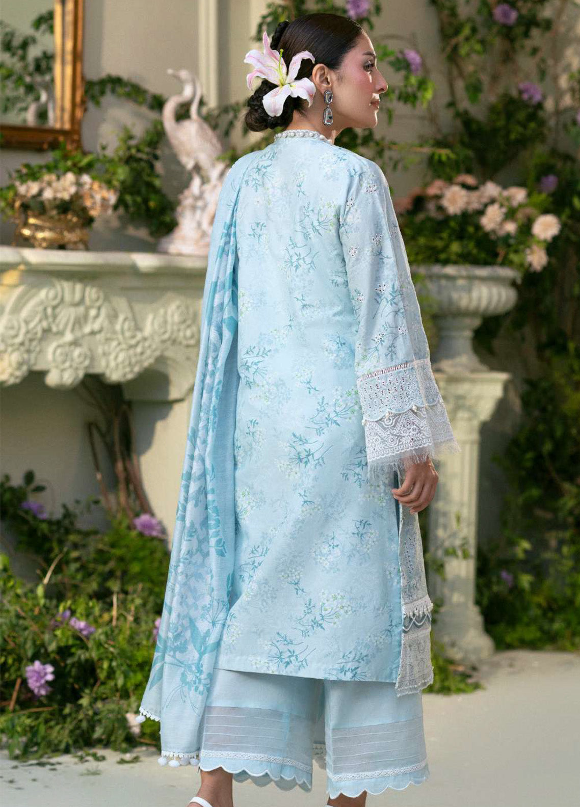 Amal by Motifz Embroidered Lawn Suits Unstitched 3 Piece - MT25AEL 5425 LAVENDER Amal by Motifz Embroidered Lawn Suits Unstitched 3 Piece - MT25AEL 5425 LAVENDER